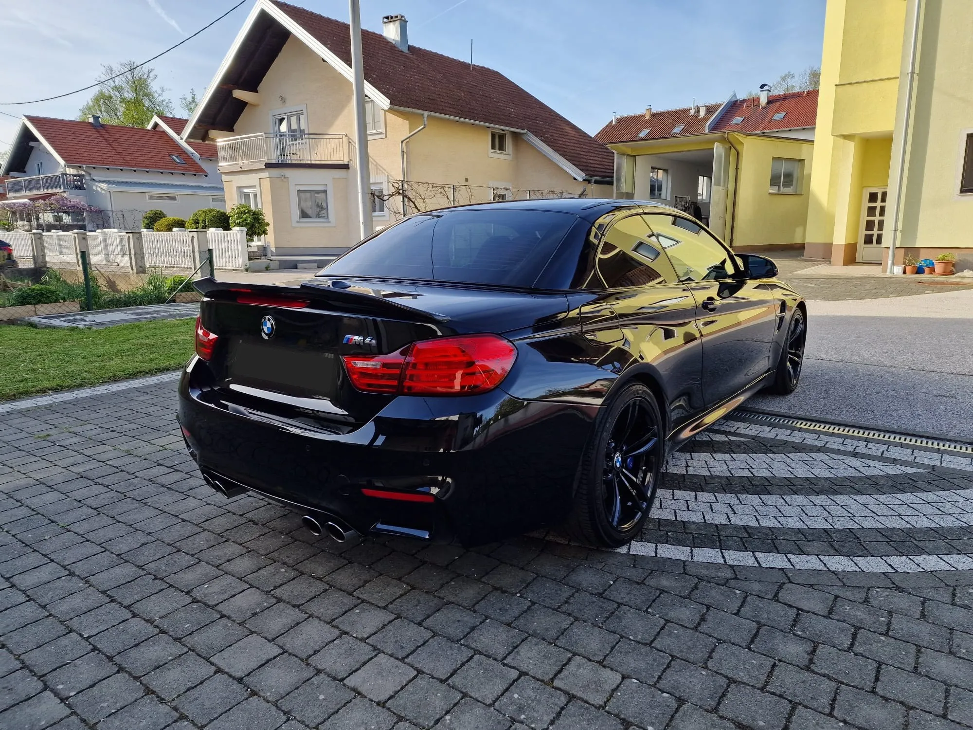 bmw m4 kabrio - slika 16
