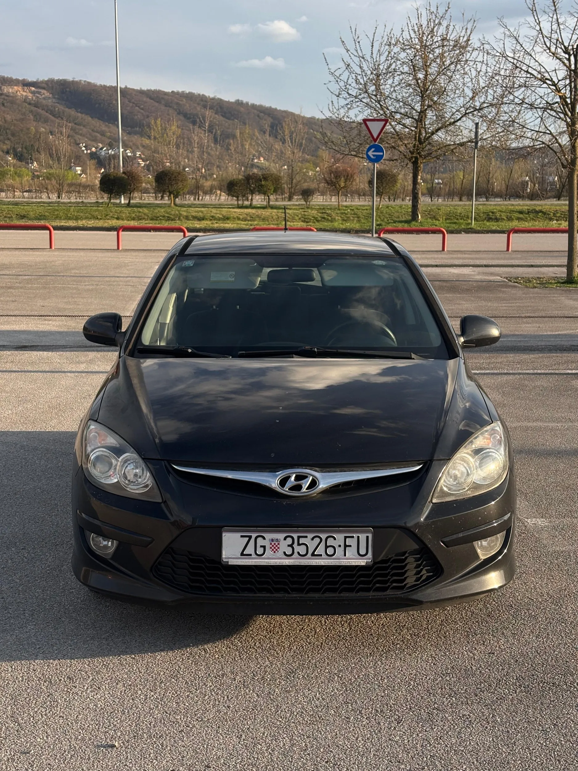 hyundai i30 1.6cdi, 2010 - slika 2