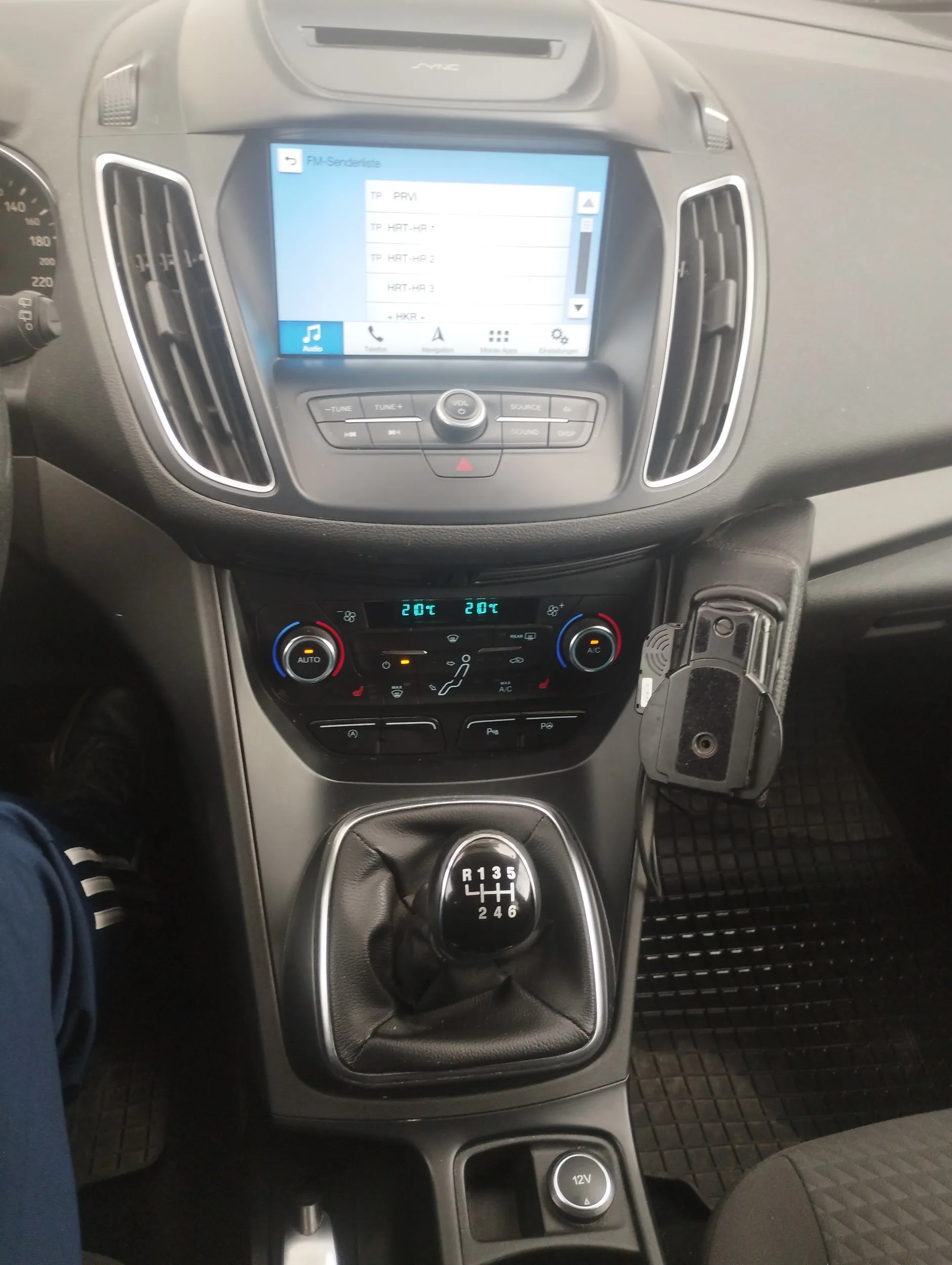ford grand c-max monovolumen - slika 18