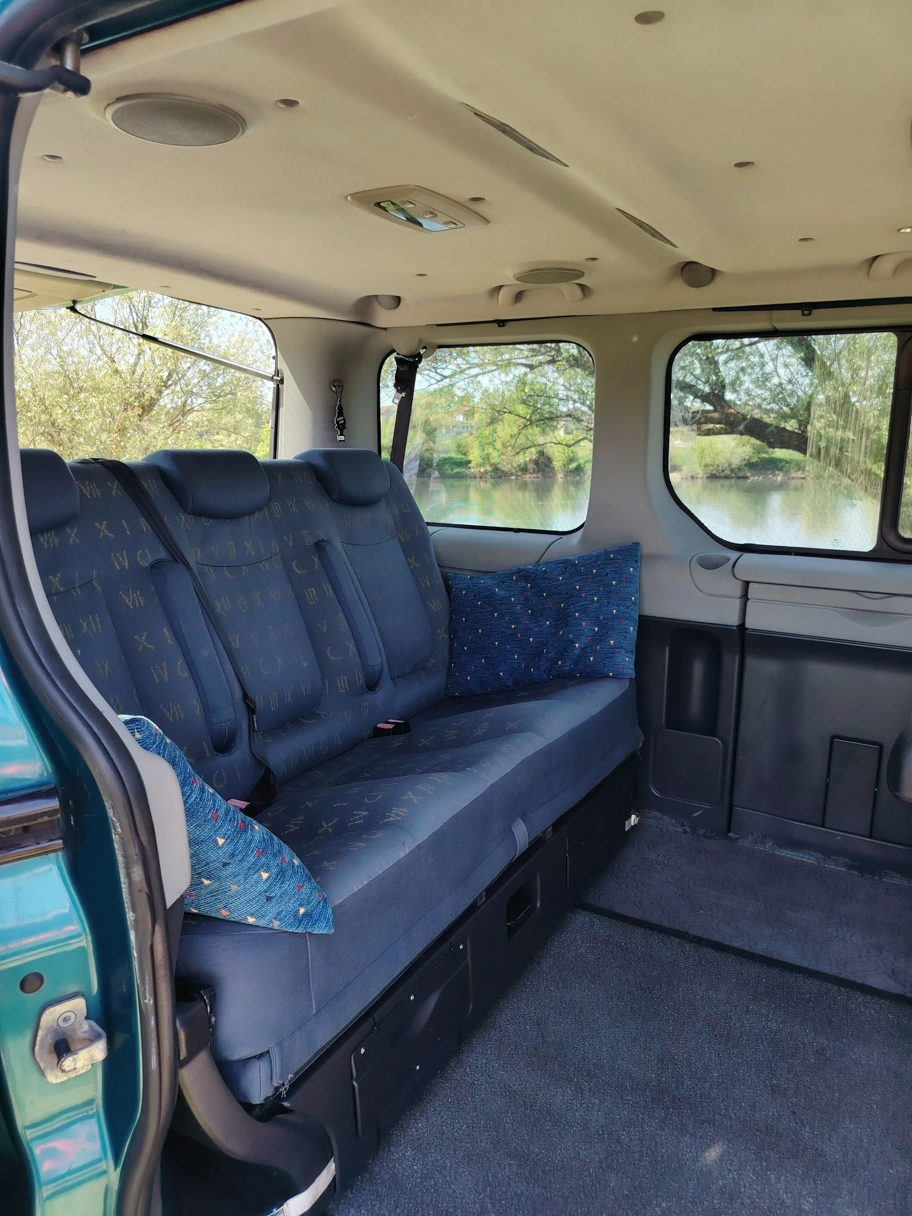 renault trafic 2,5 dci 140 generation multivan - slika 9