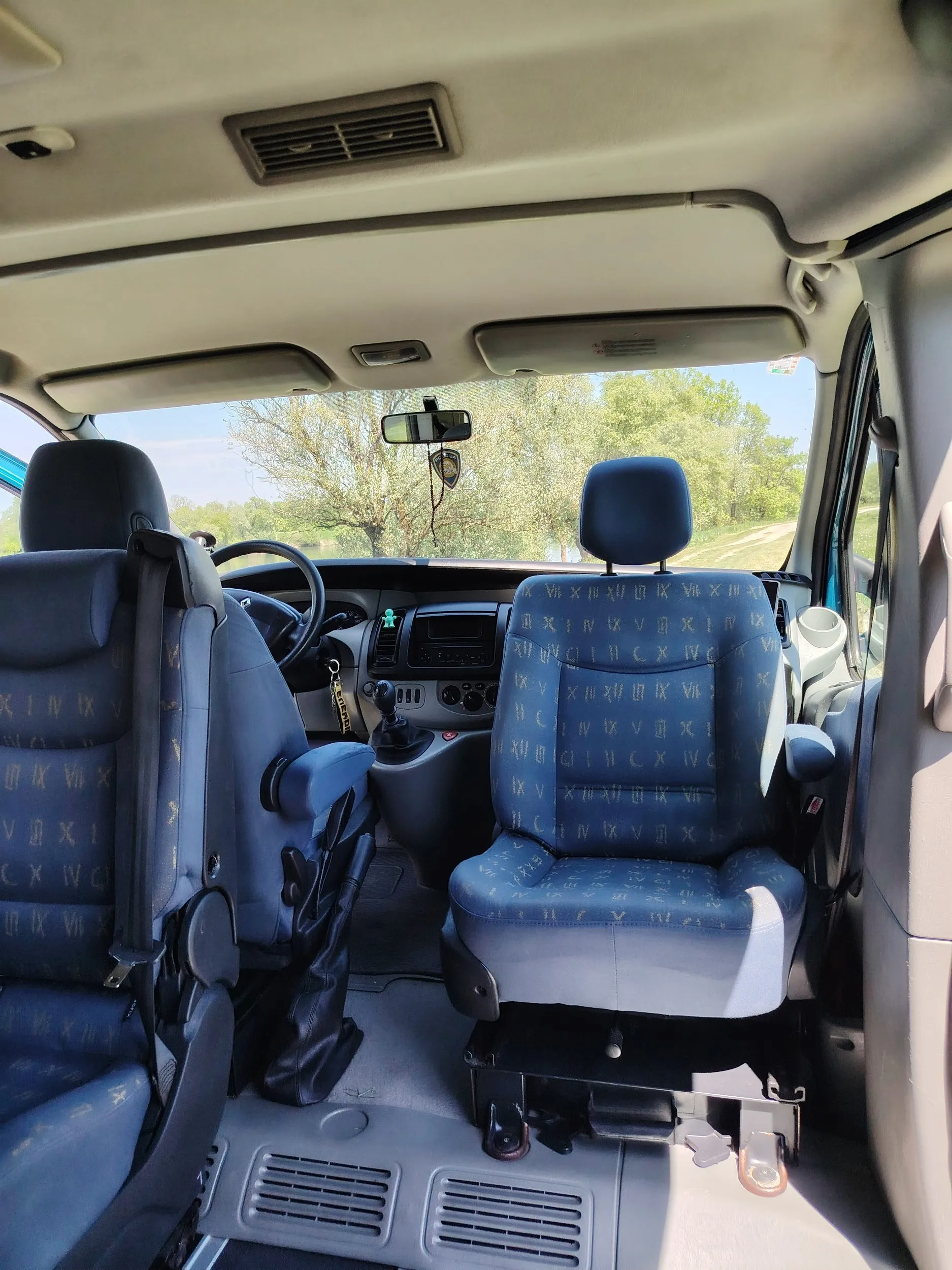 renault trafic 2,5 dci 140 generation multivan - slika 17