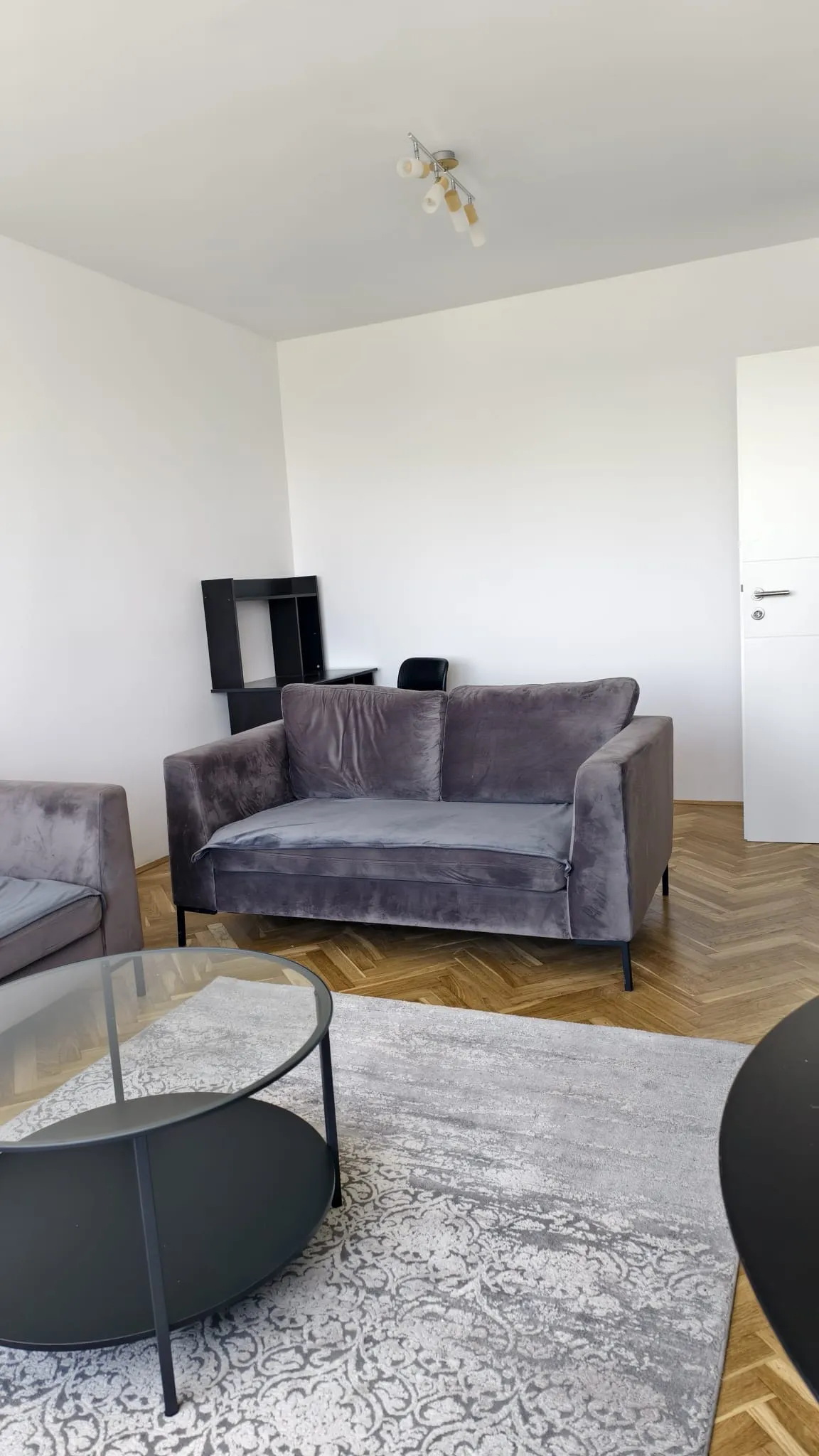 stan siget 45m2 novo ureden, prvi najam - slika 2