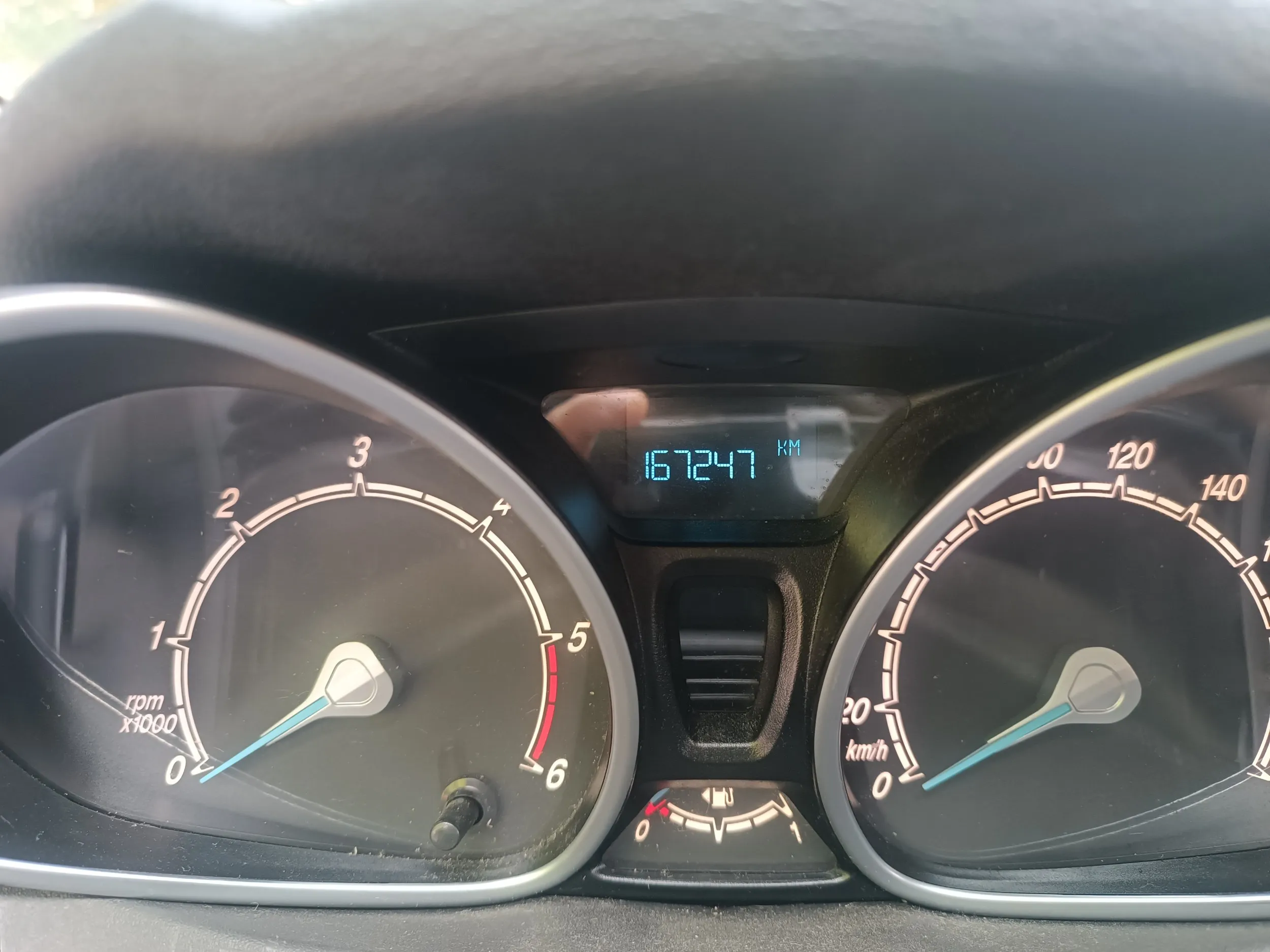 167tkm 2013.g. 1.5tdci ford fiesta - slika 2