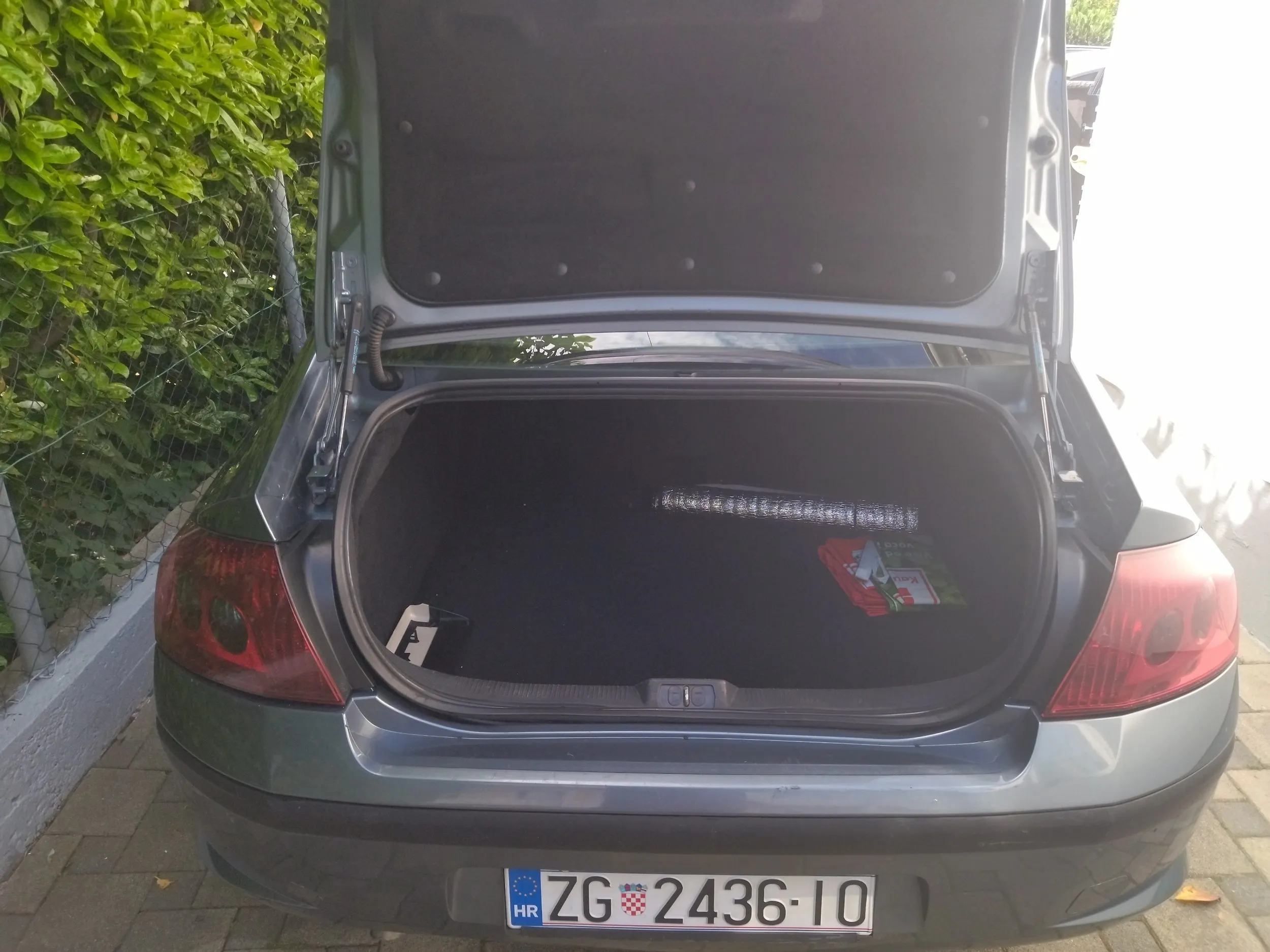 prodajem peugeot 407 2.0hdi, 130ks,2006. - slika 10