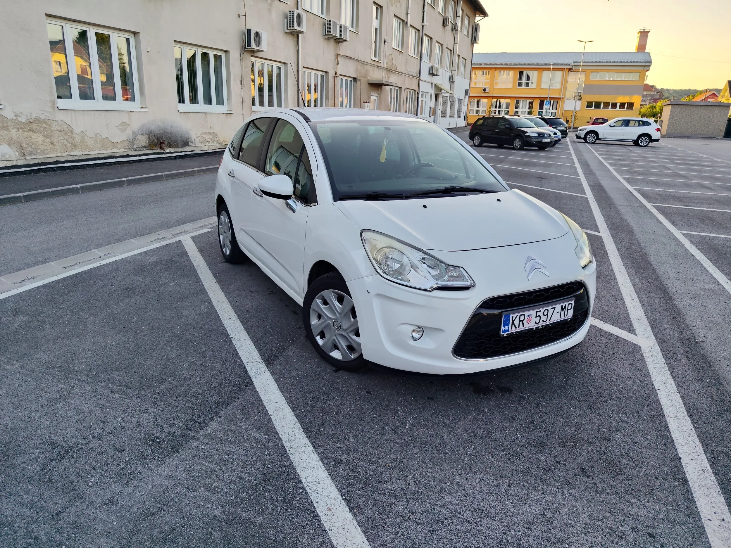 citroen c3 1.4i 2011 samo 106 000km - slika 2