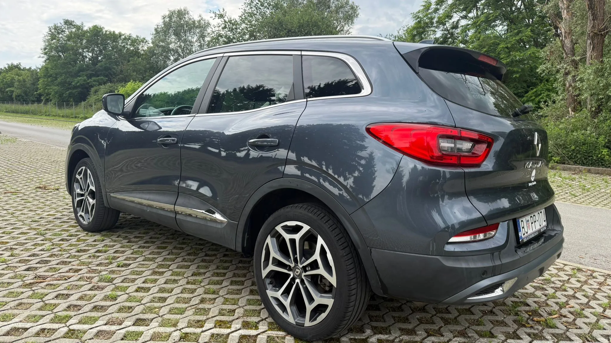 renault kadjar 1,5dci, sport edition, bose, full led, ekstra stanje - slika 6