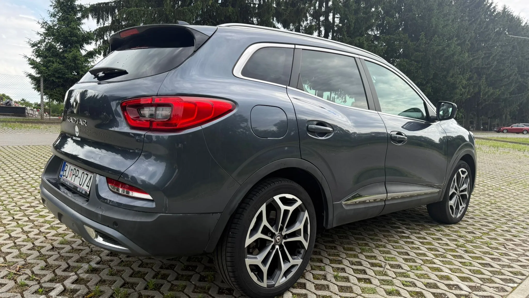renault kadjar 1,5dci, sport edition, bose, full led, ekstra stanje - slika 12