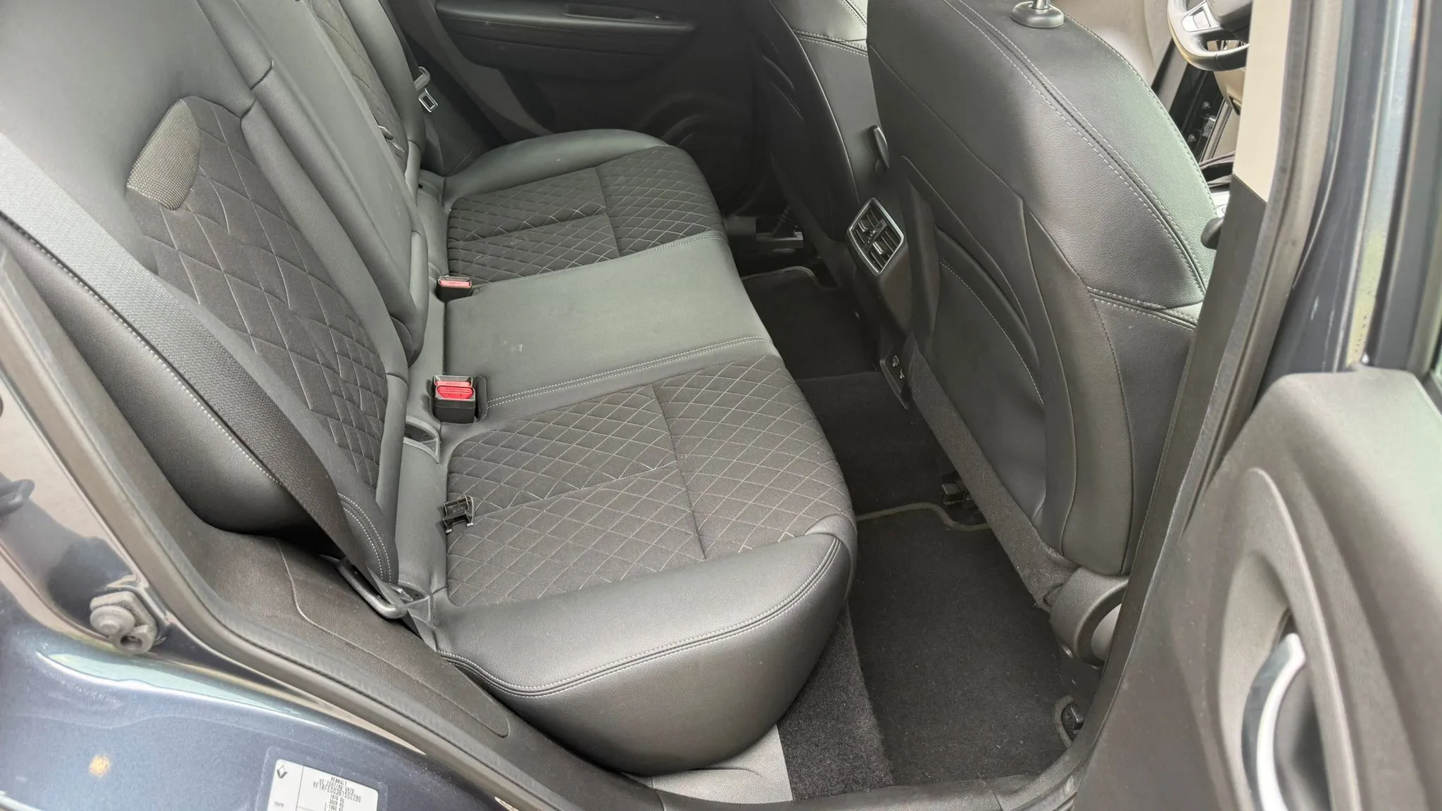 renault kadjar 1,5dci, sport edition, bose, full led, ekstra stanje - slika 21