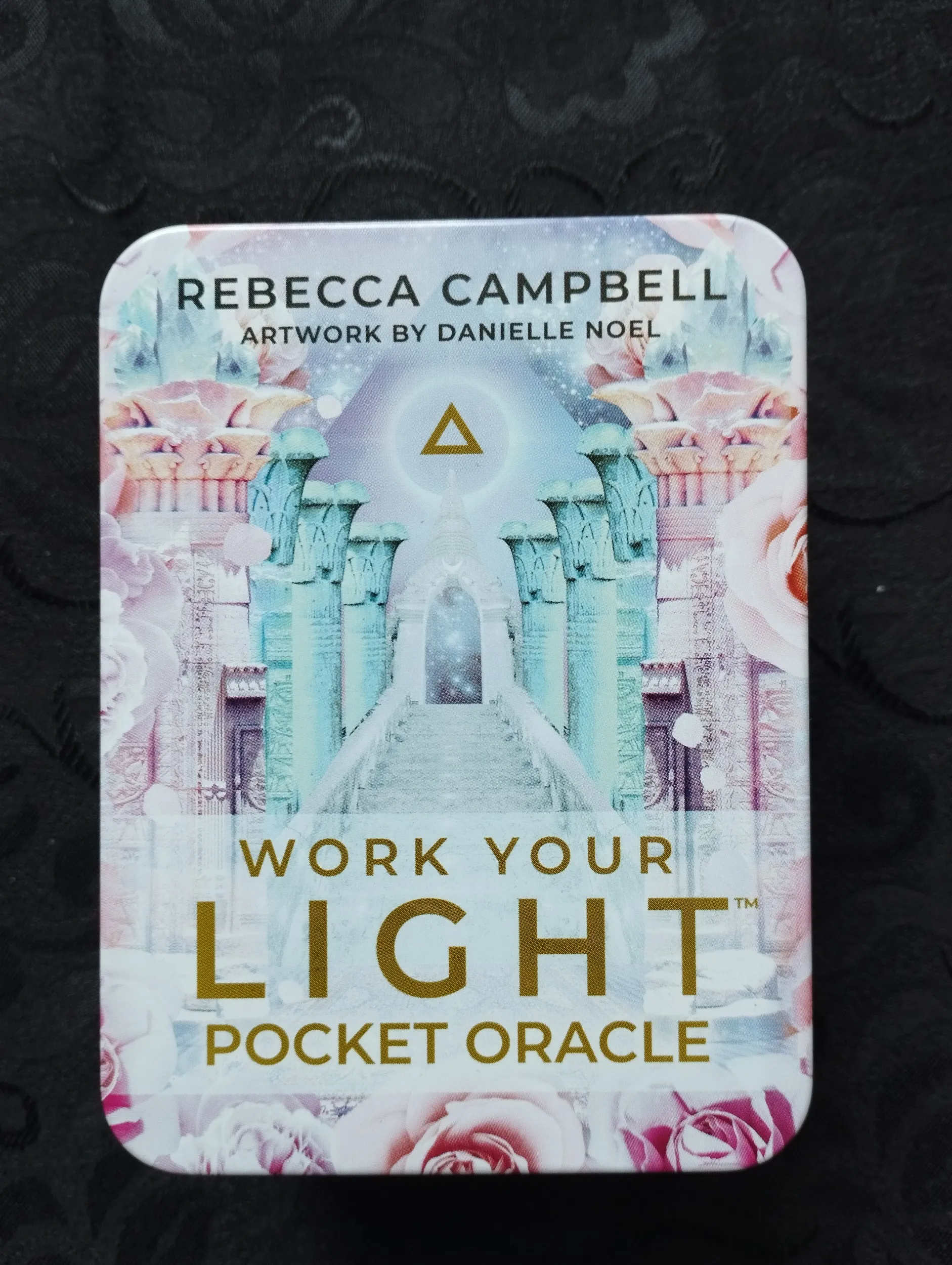 rebecca campbell - work your light pocket oracle - karte - slika 1