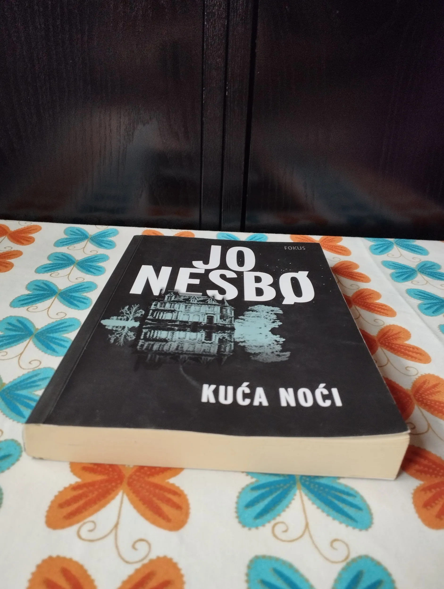 jo nesbo - kuća noći - slika 6
