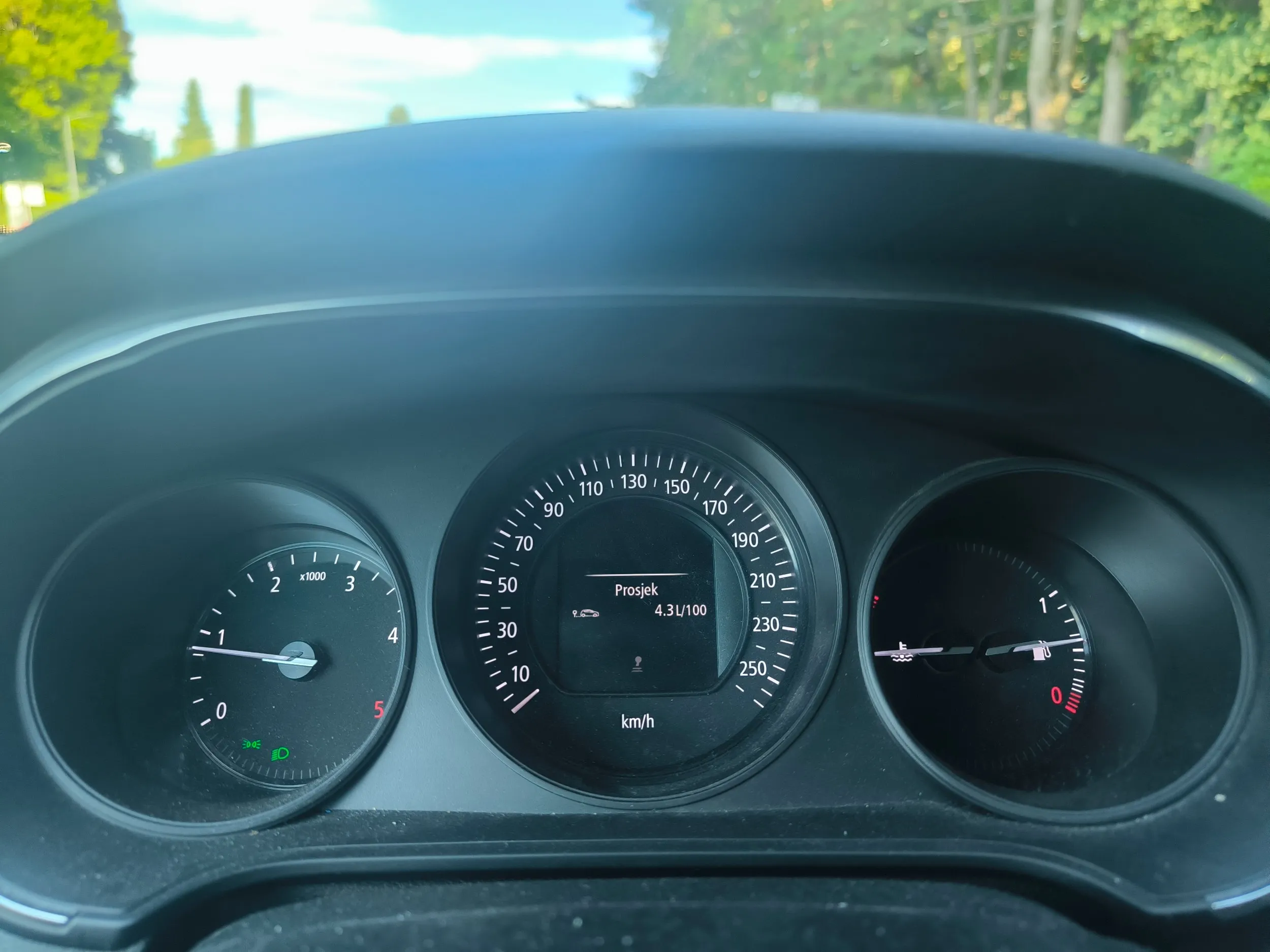 renault megane 1,5 dci, hr auto, 1. vlasnik - slika 16