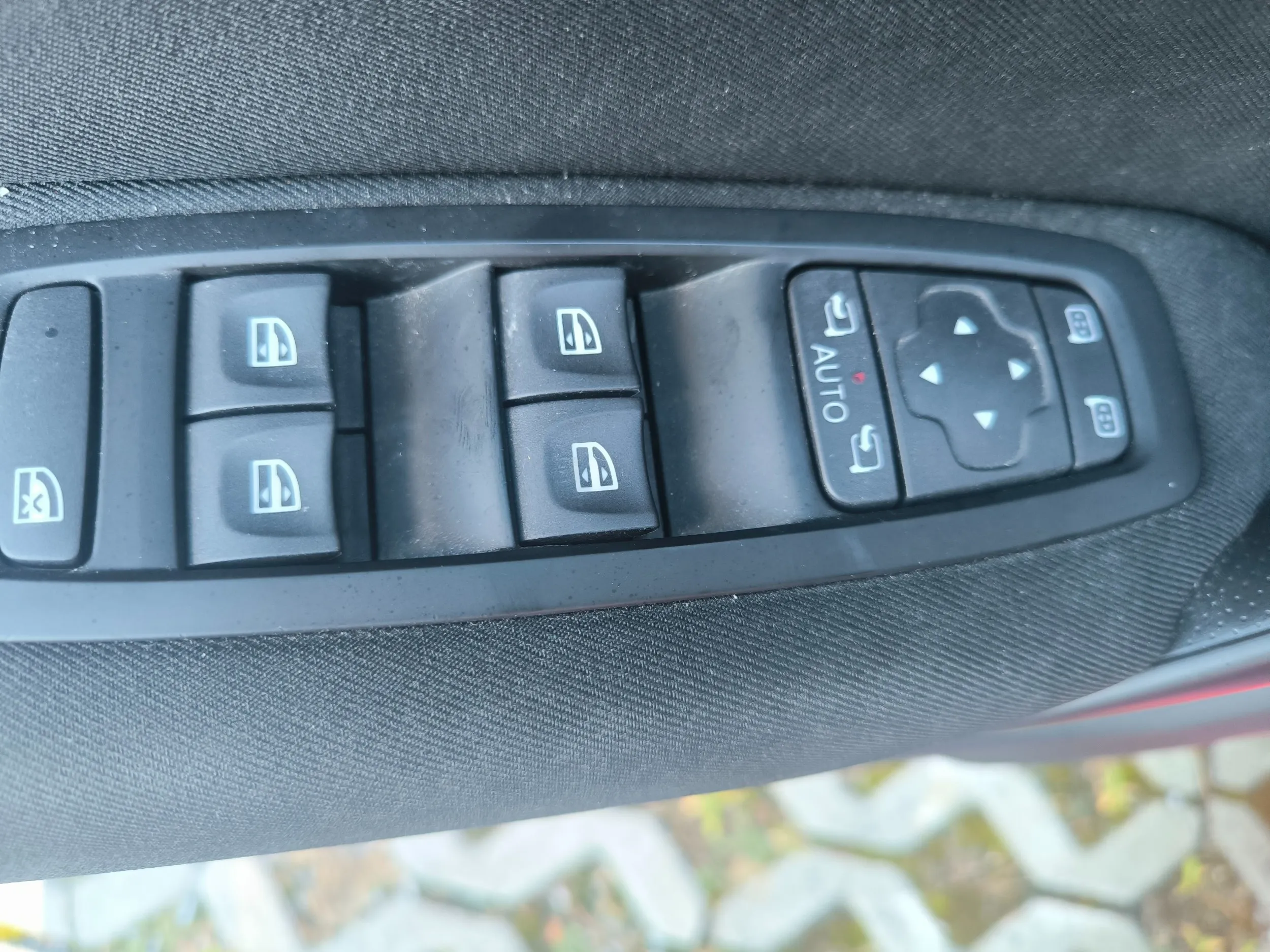 renault megane 1,5 dci, hr auto, 1. vlasnik - slika 19