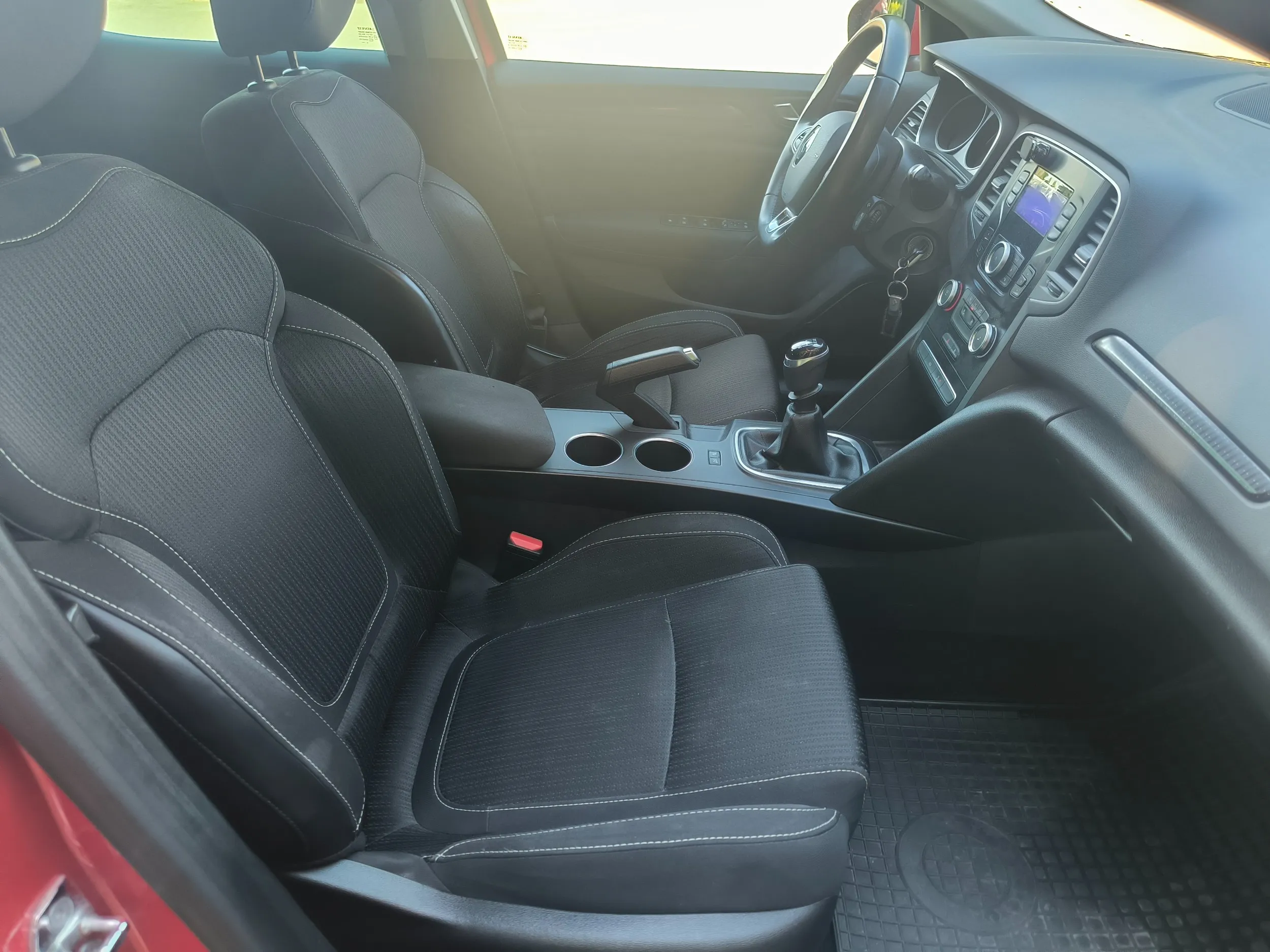 renault megane 1,5 dci, hr auto, 1. vlasnik - slika 26