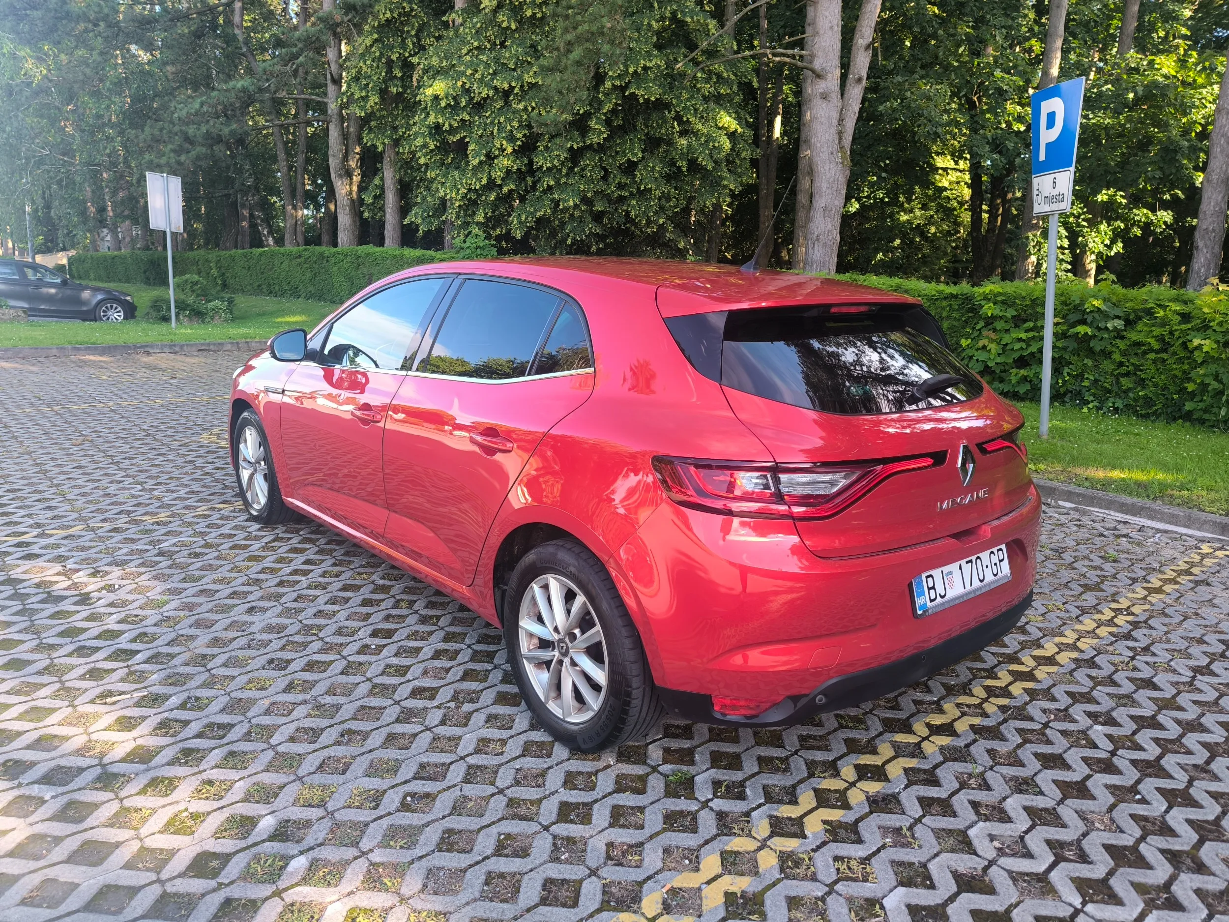 renault megane 1,5 dci, hr auto, 1. vlasnik - slika 6