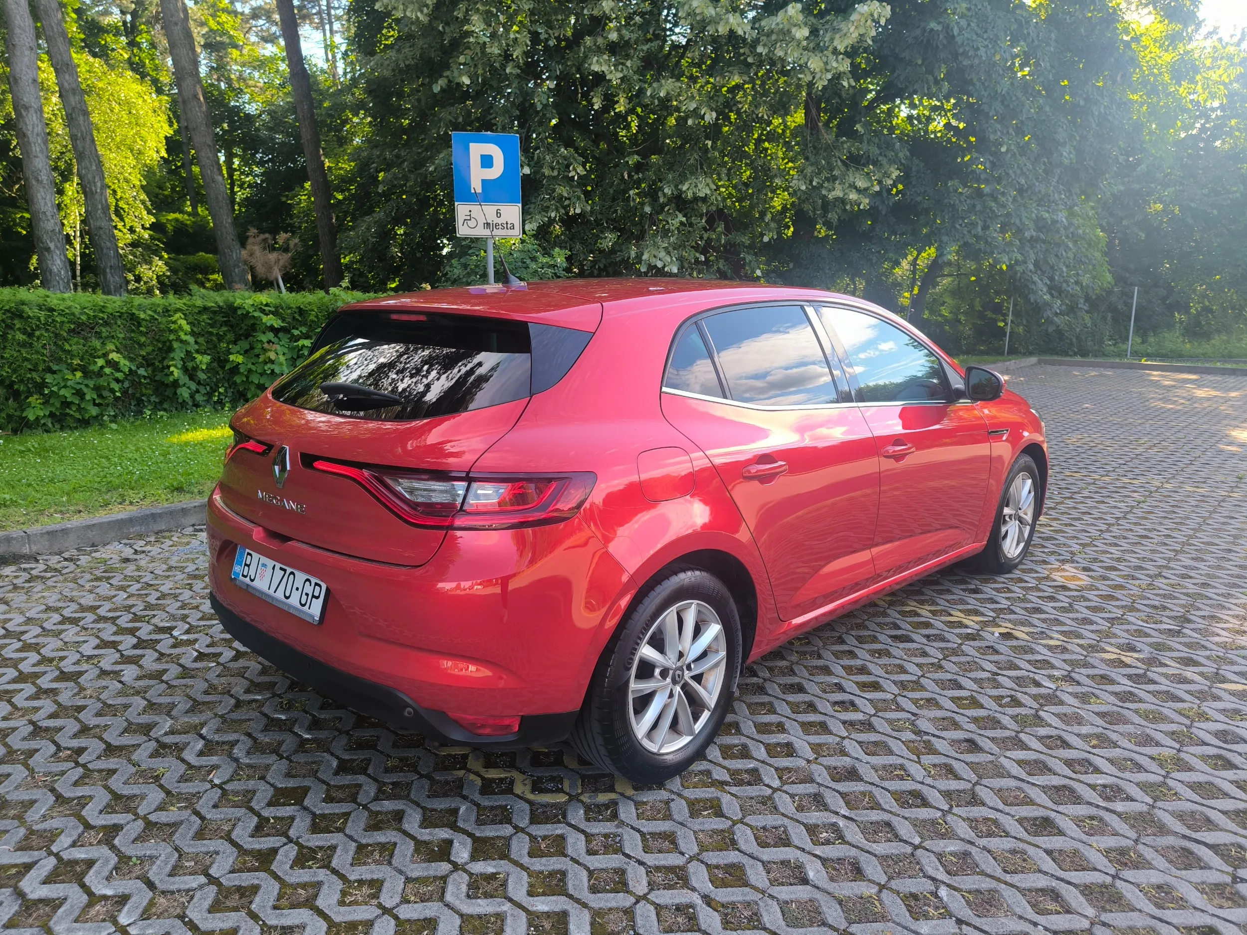 renault megane 1,5 dci, hr auto, 1. vlasnik - slika 13