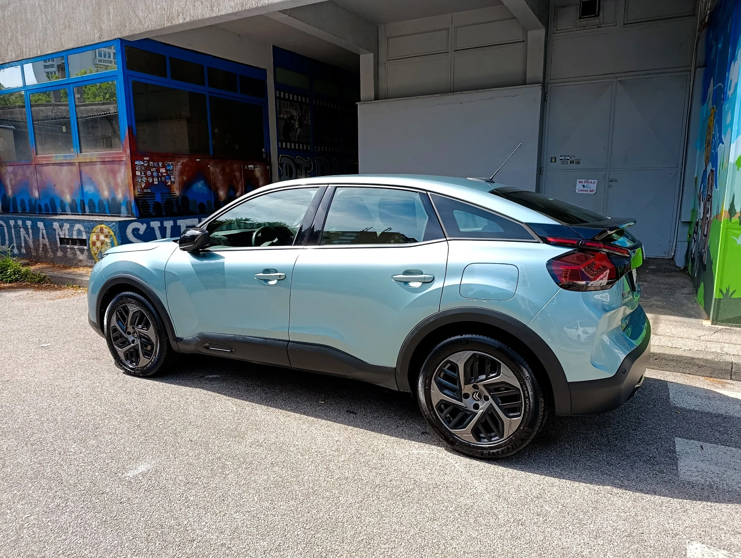 citroen c4 feel pack puretech 130 s&s eat8 automatik - slika 6