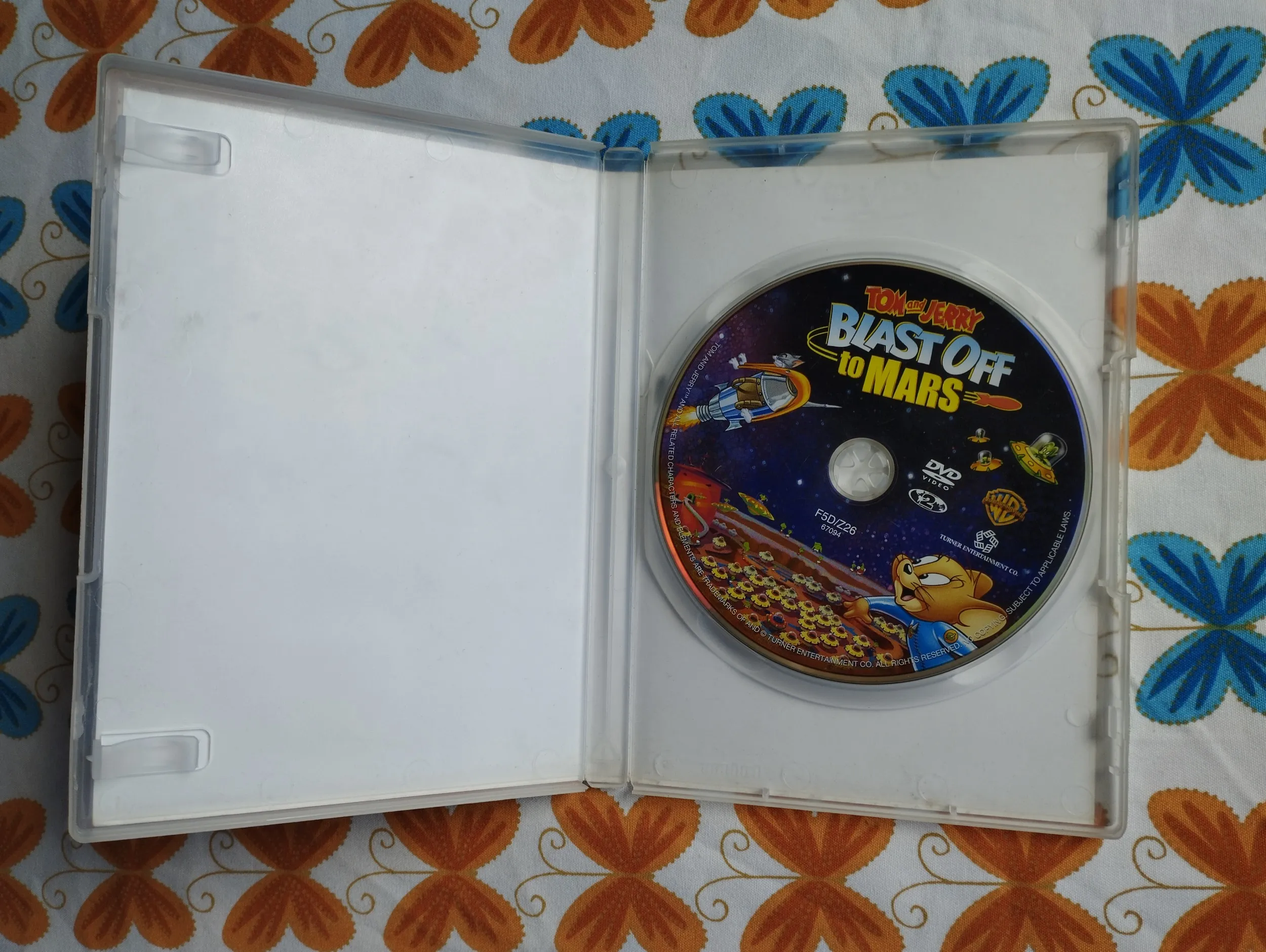 tom i jerry lete na mars - slika 2