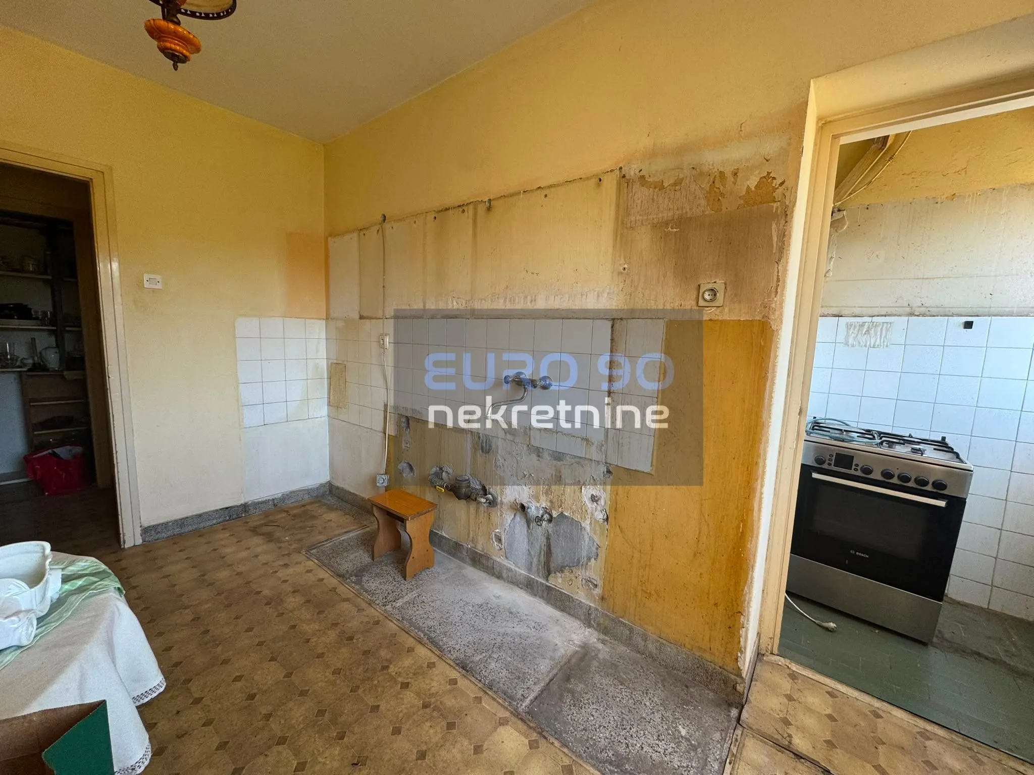 zadar /voštarnica- dvosoban stan s velikim potencijalom 60 m2,lokacija - slika 9