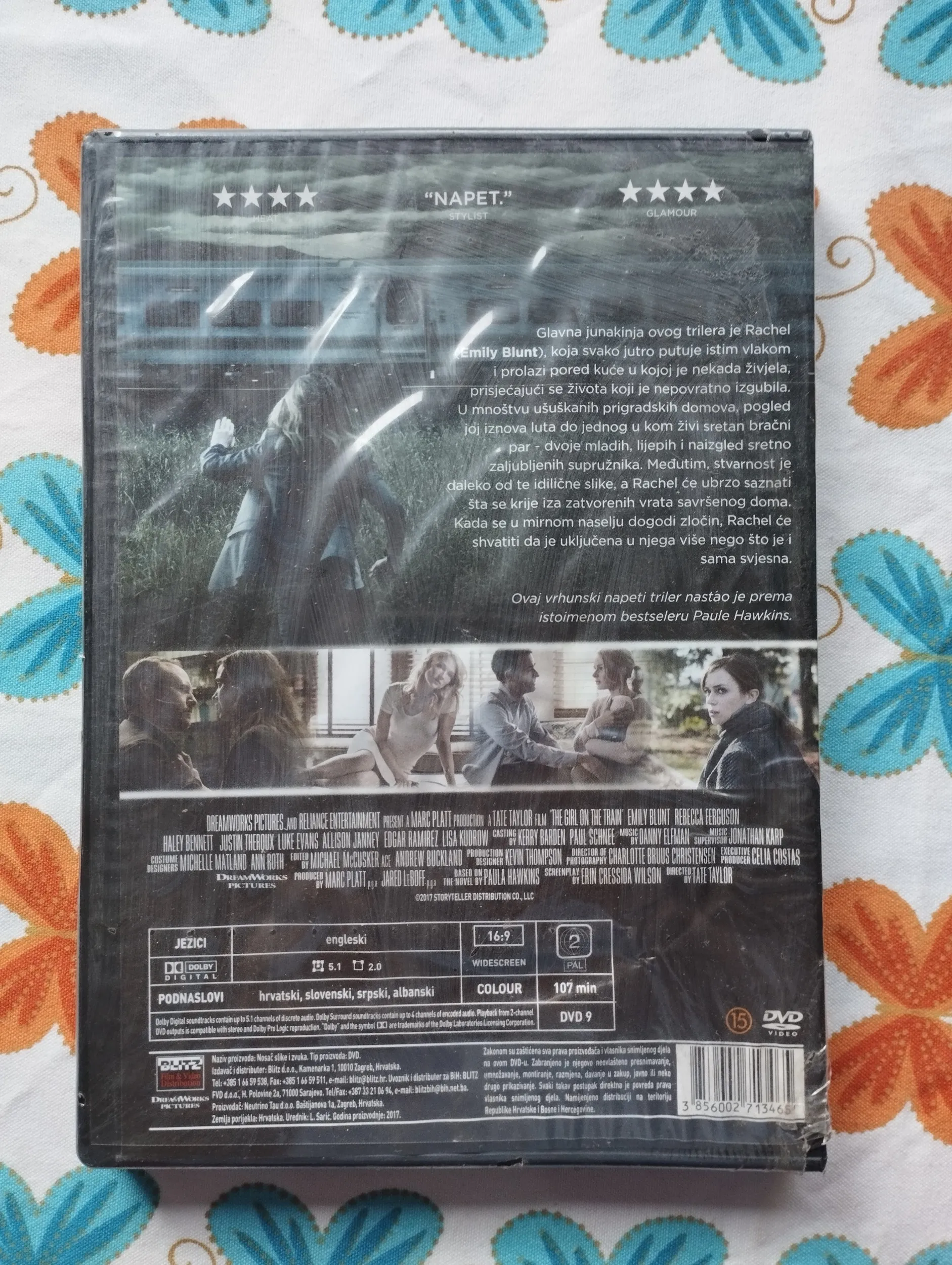djevojka u vlaku dvd novo - slika 2