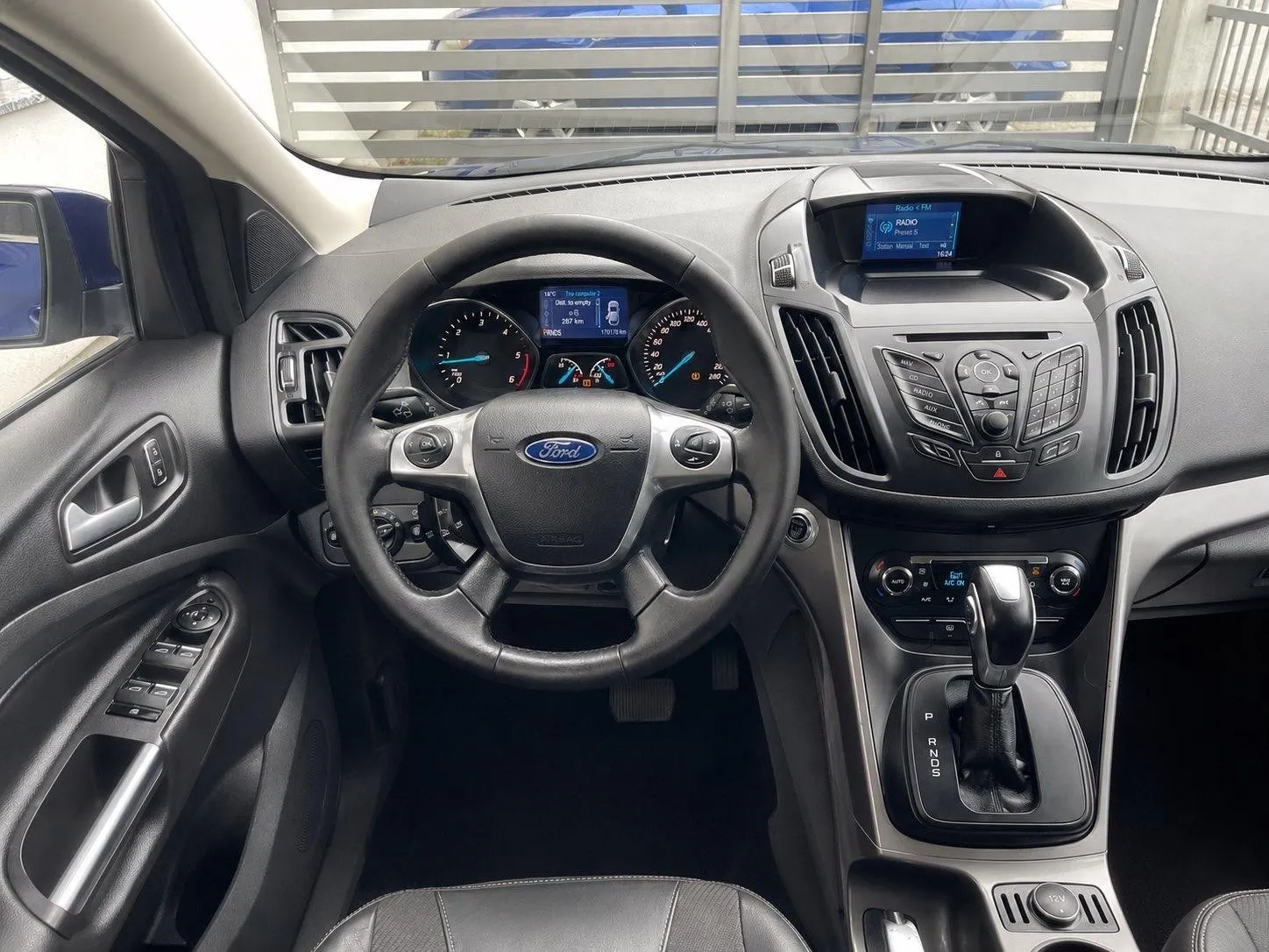 ford kuga 2,0 tdci 4x4 •• titanium paket •• full oprema •• automatic - slika 8