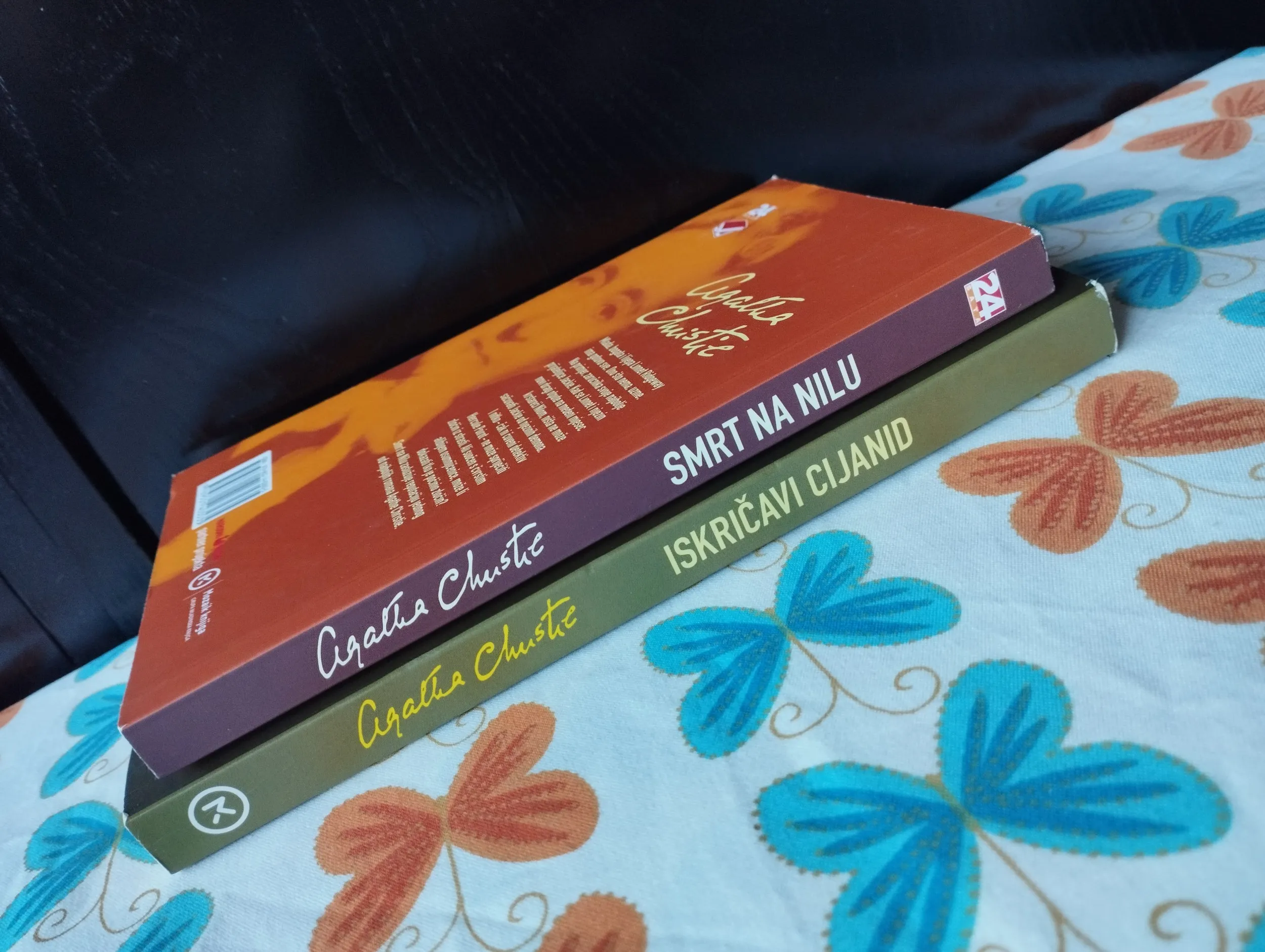 agatha christie - iskričavi cijanid, smrt na nilu - slika 3