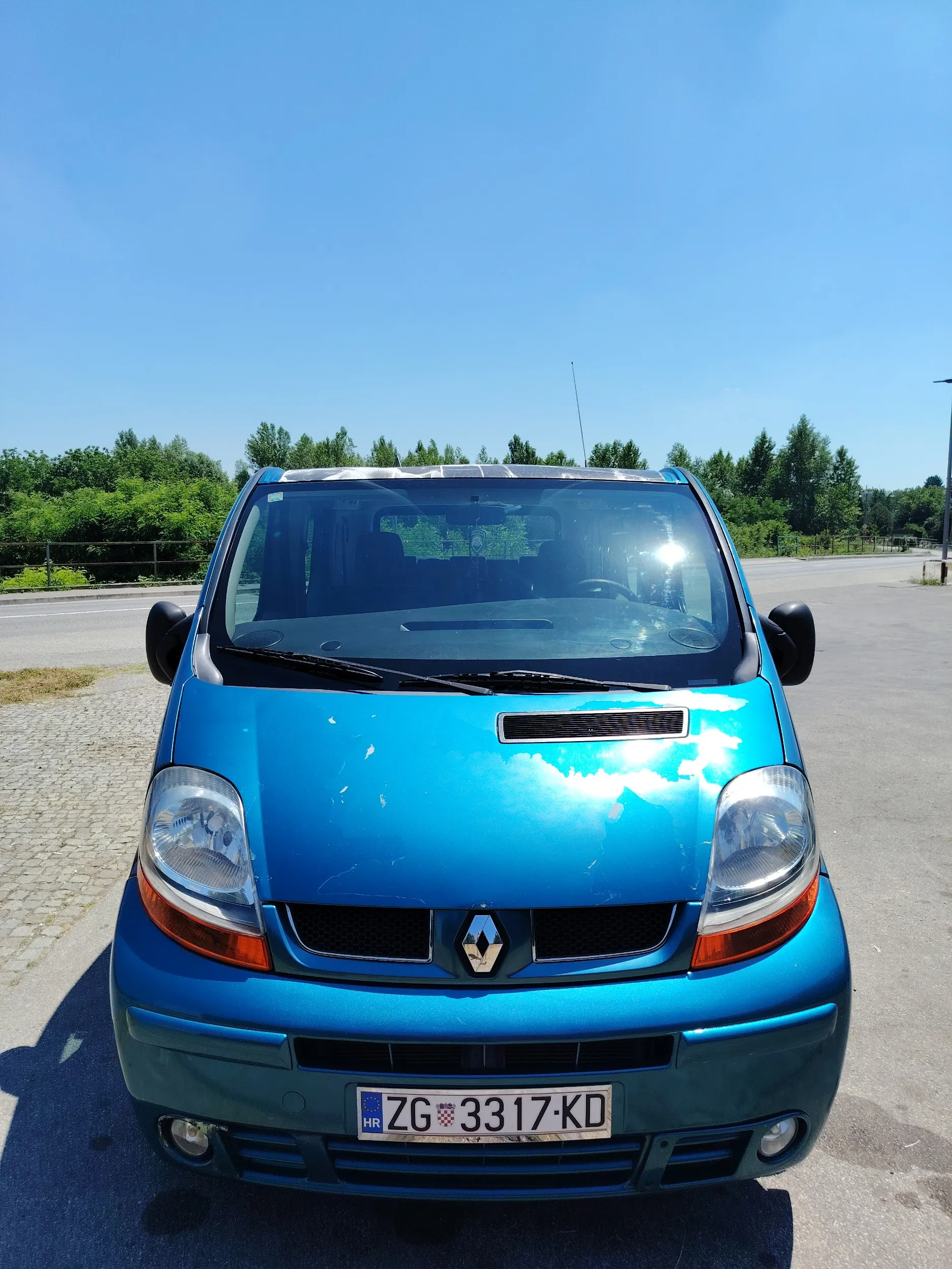 renault trafic 2,5 dci 140 generation multivan - slika 6