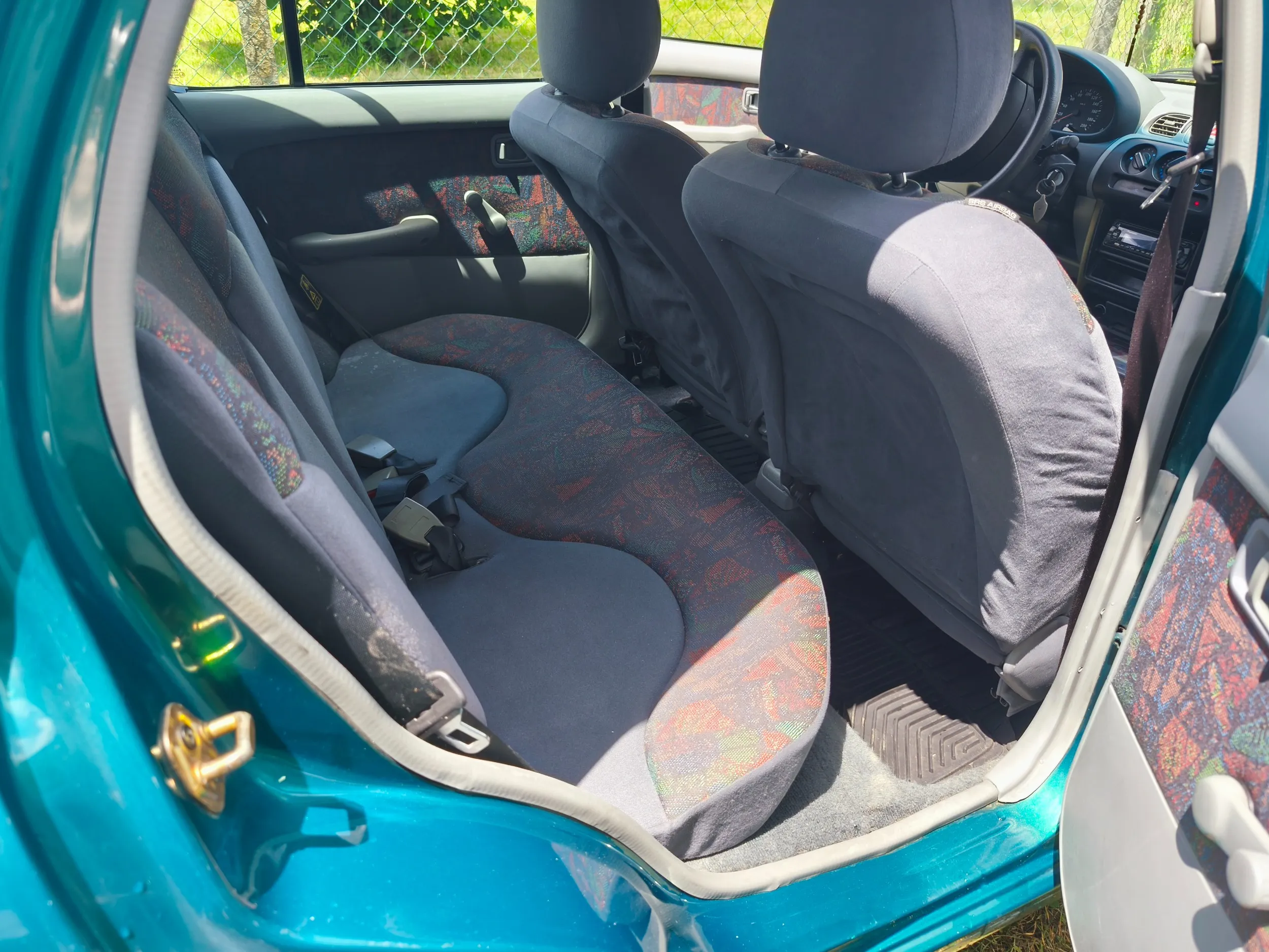 nisan micra - slika 2