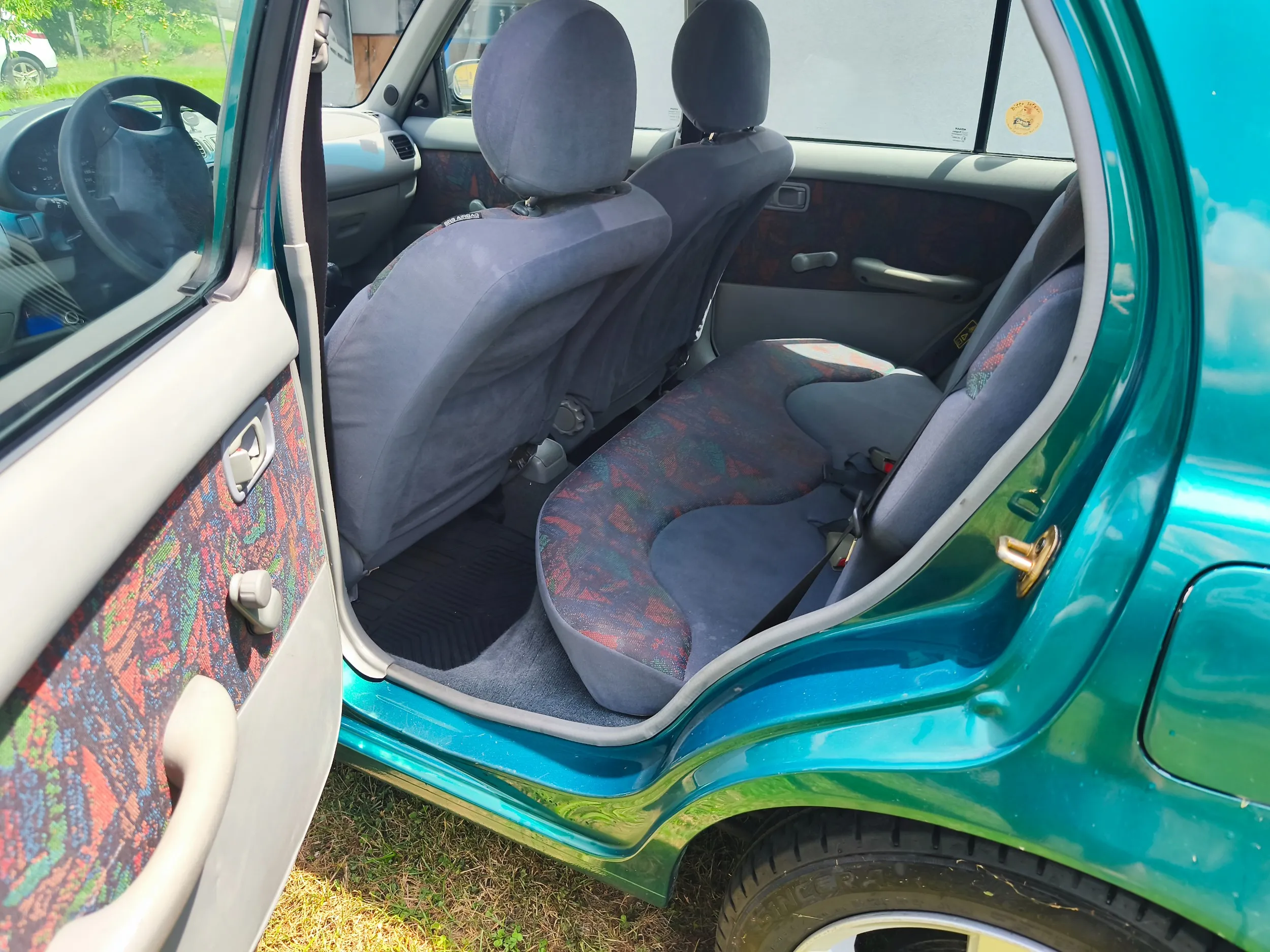 nisan micra - slika 3