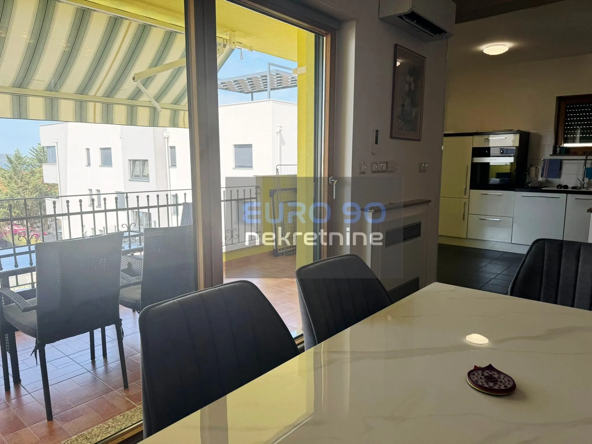 zadar/borik-namješten dvosoban stan 1.kat, 79 m2 s pogledom na more !! - slika 6