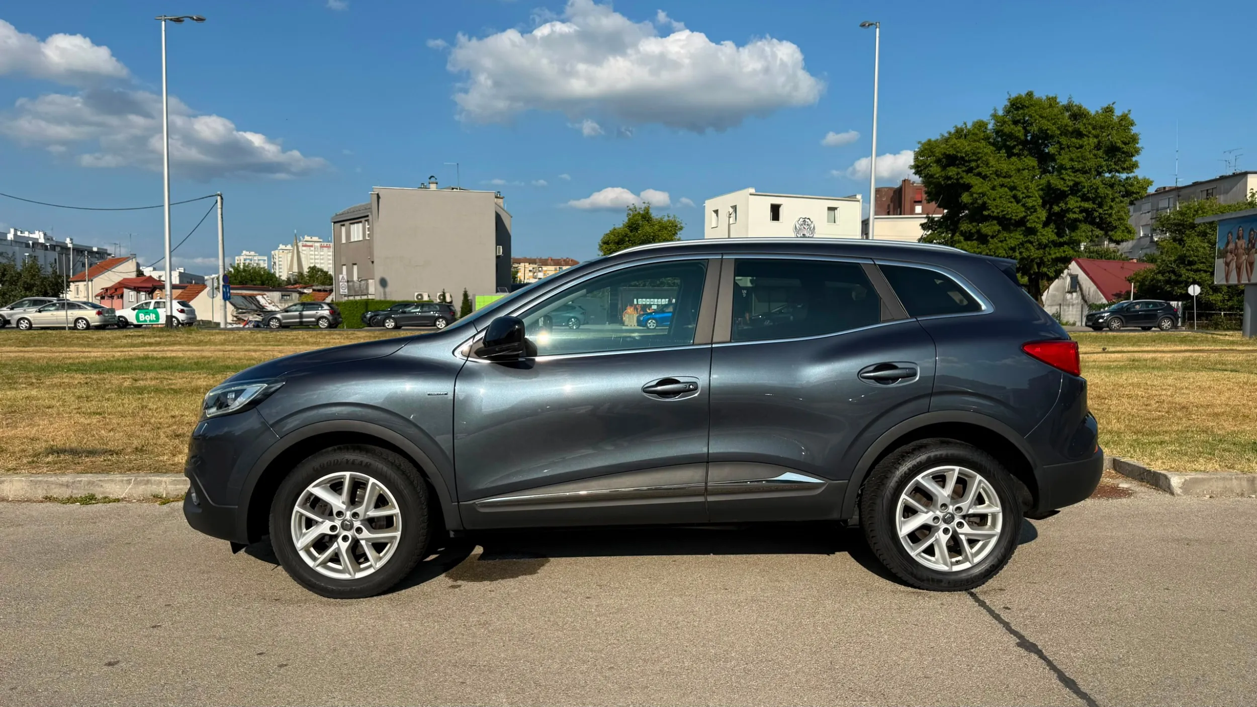 renault kadjar tce 130, limited, kamera, 90.000km, top - slika 7