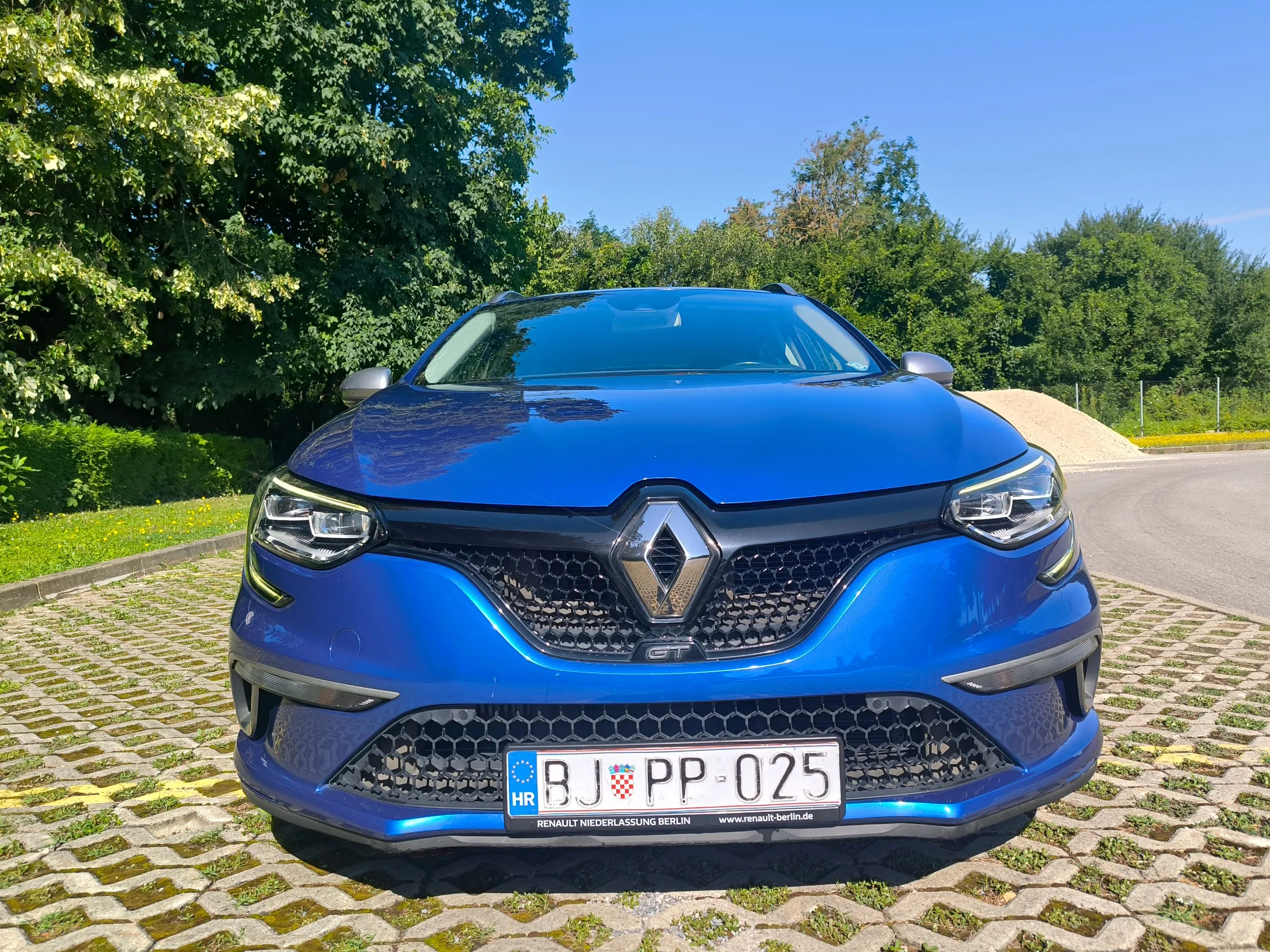 renault megane grandtour 205 gt, 4control, full led, ekstra stanje - slika 3