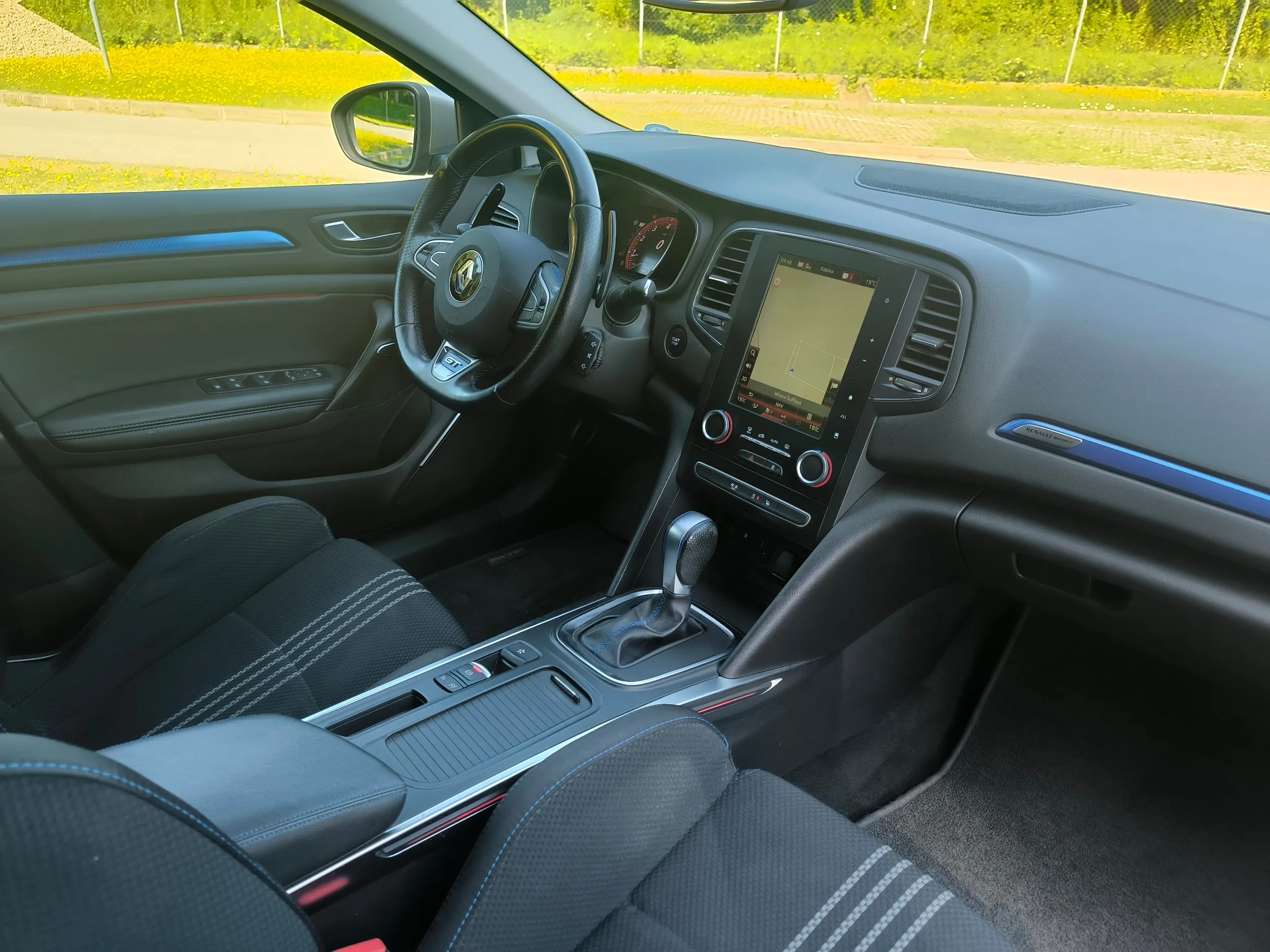 renault megane grandtour 205 gt, 4control, full led, ekstra stanje - slika 27