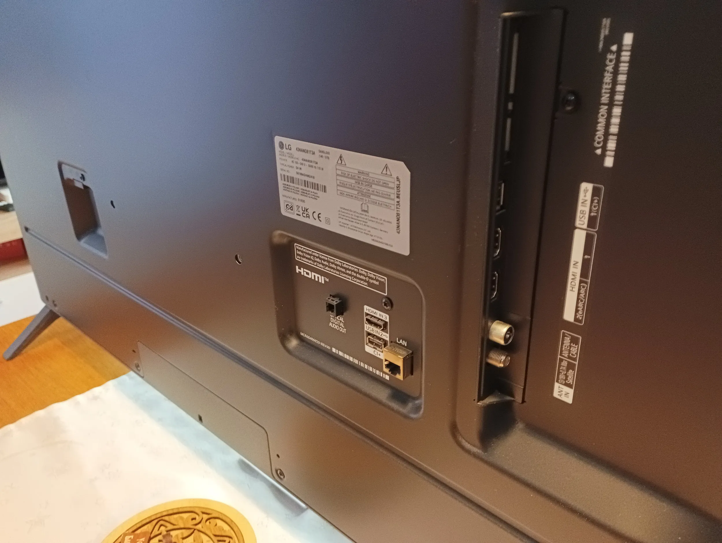 lg televizor prodajem - slika 6