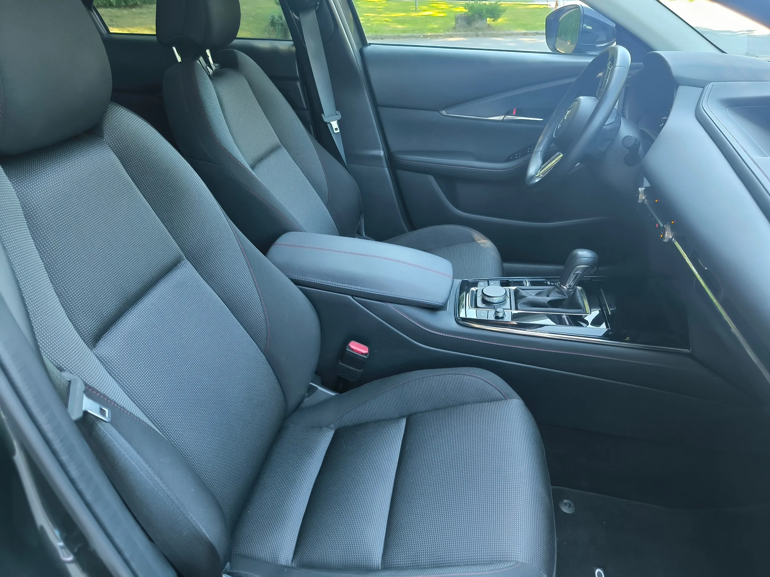 mazda cx-30 2.0 g150, homura, automatik, ekstra stanje - slika 26