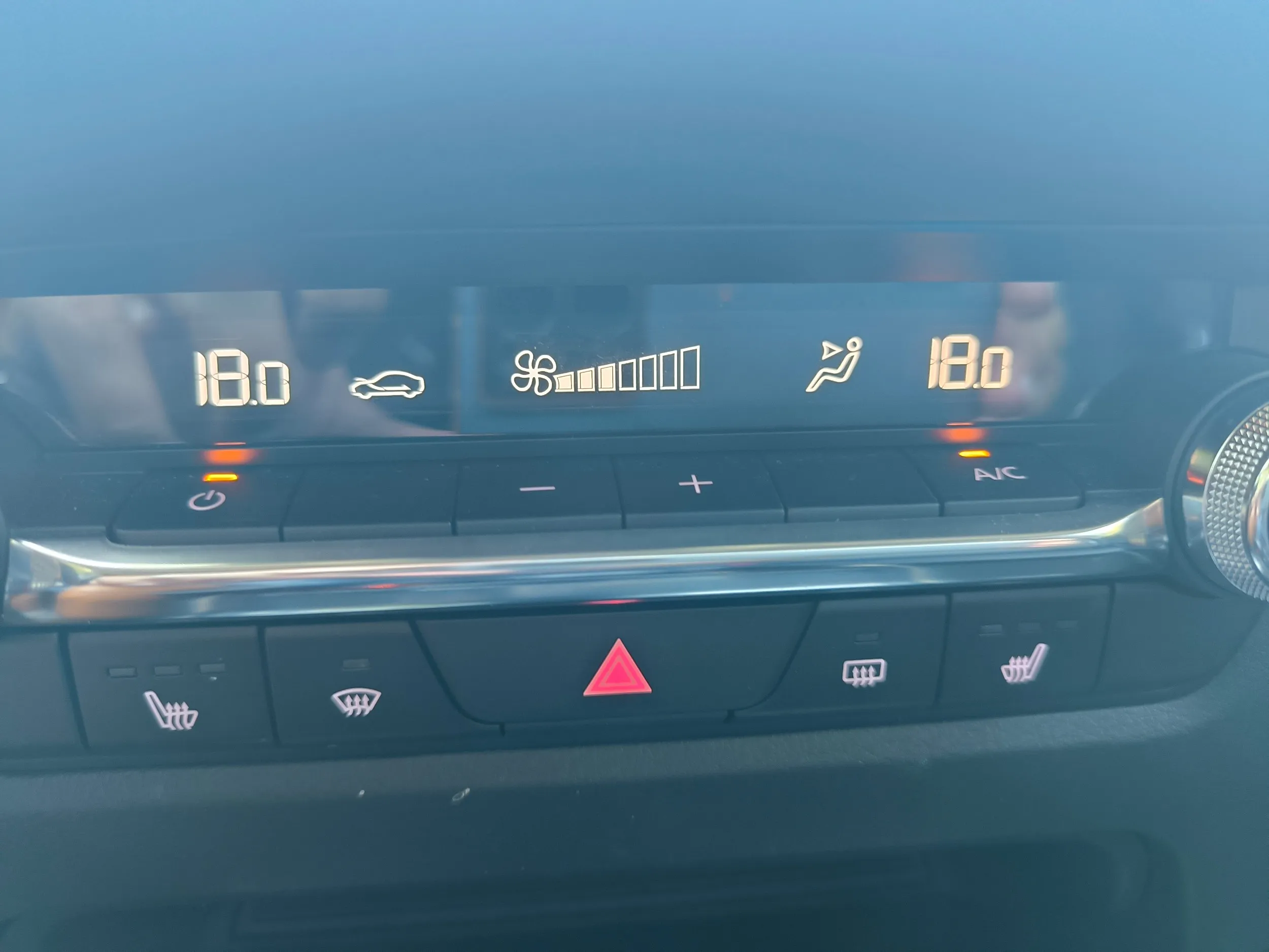 mazda cx-30 2.0 g150, homura, automatik, ekstra stanje - slika 27