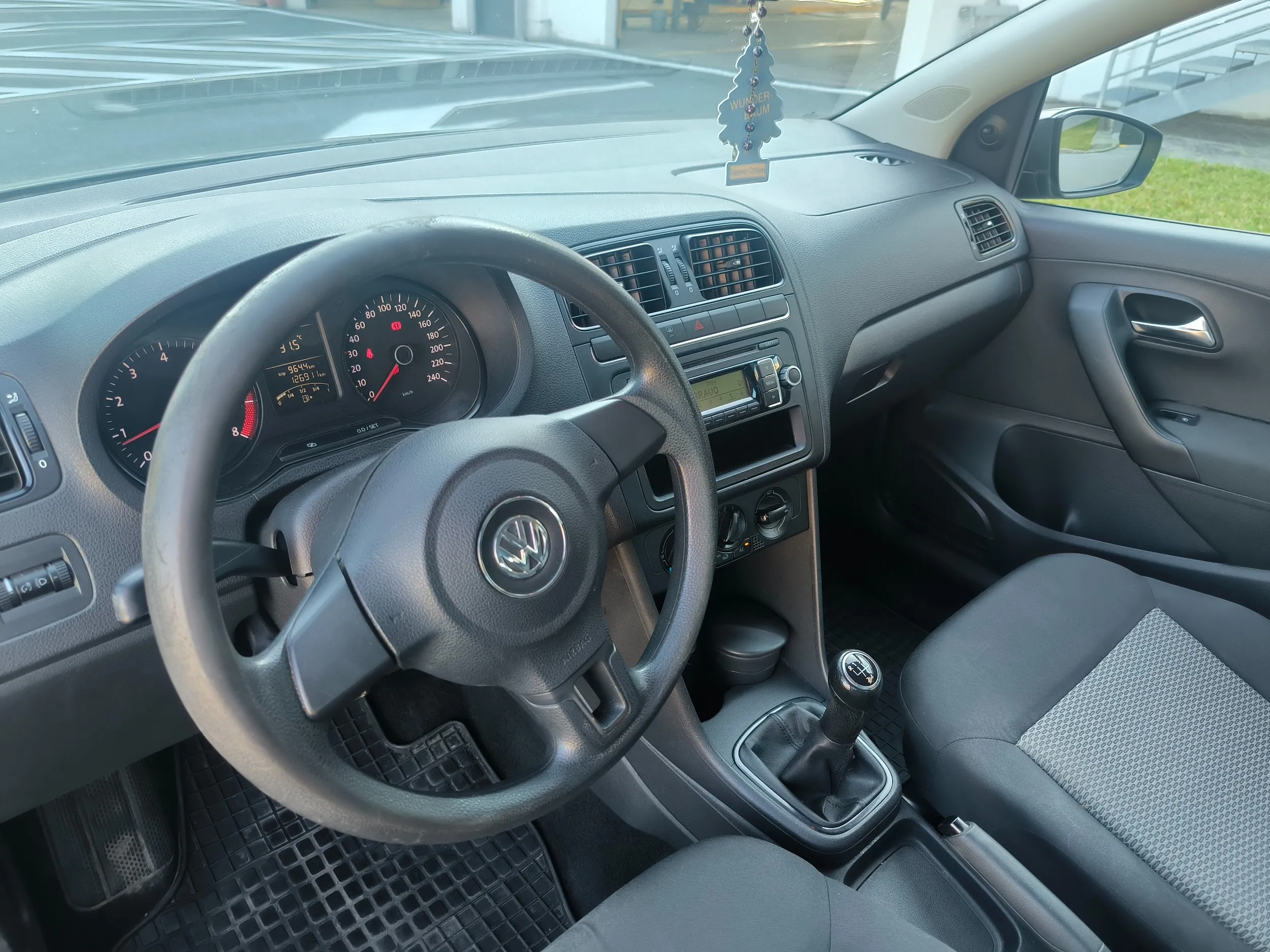 vw polo 1,4, hr auto, 1.vl. - slika 16
