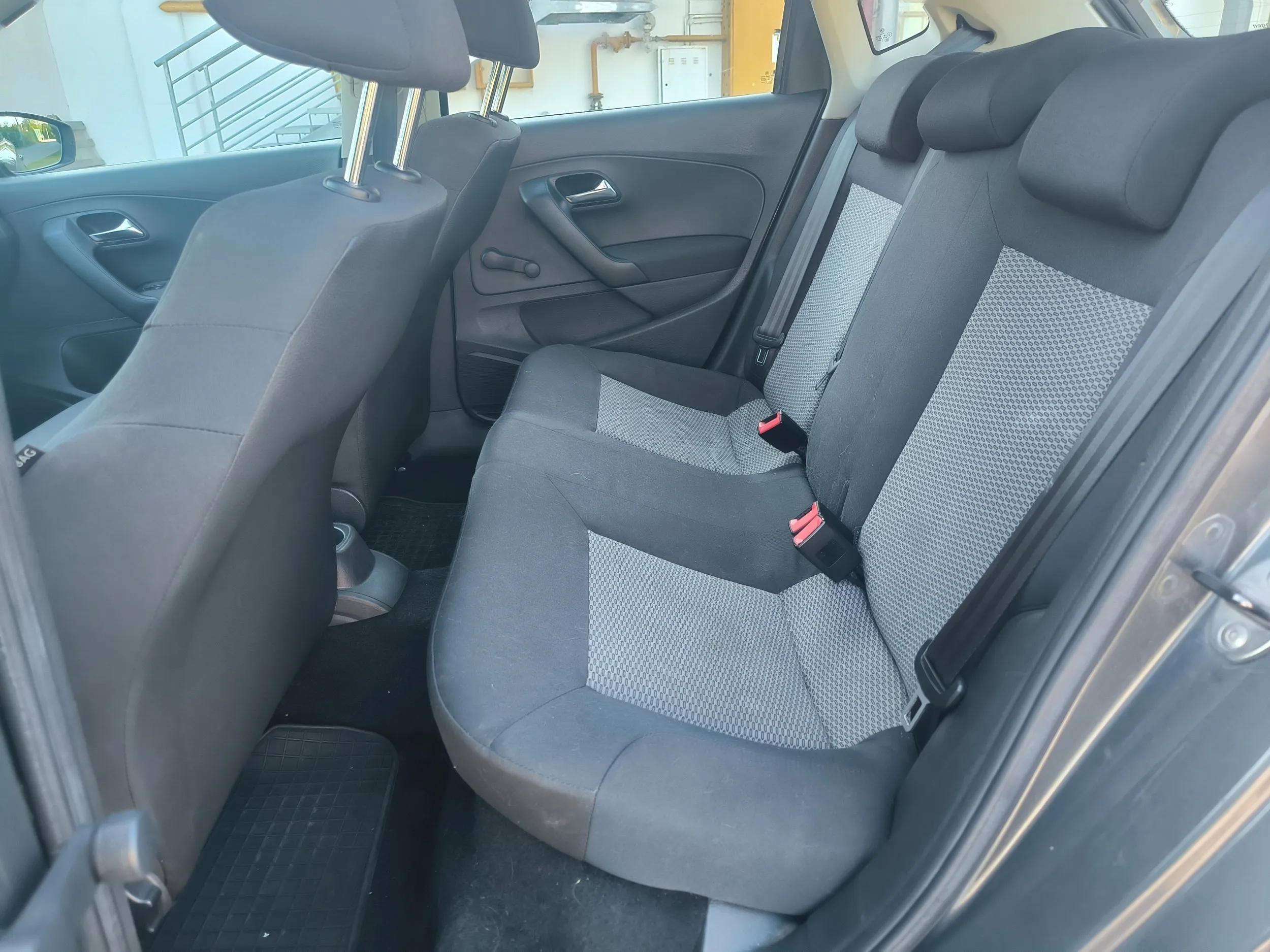 vw polo 1,4, hr auto, 1.vl. - slika 18