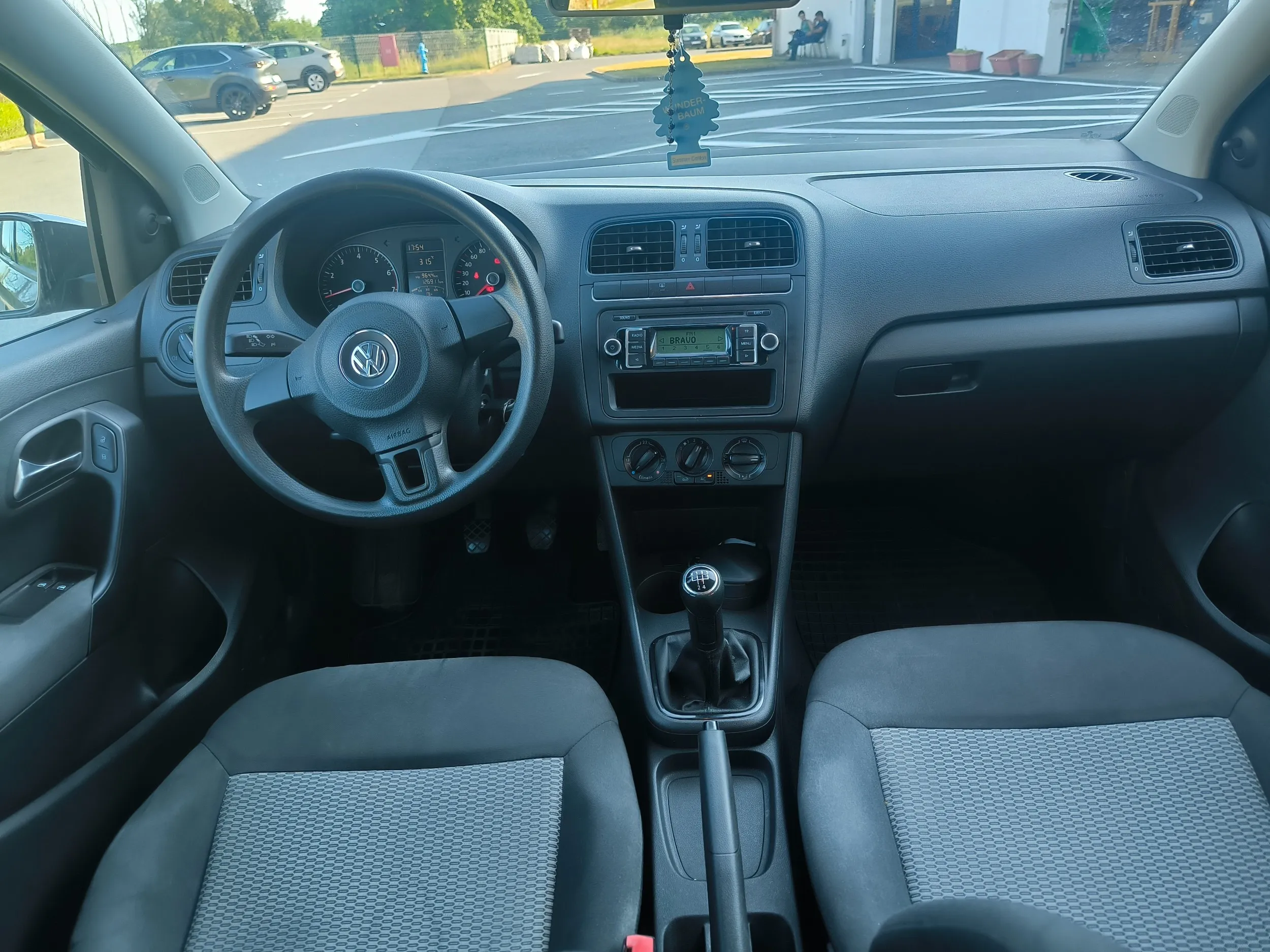 vw polo 1,4, hr auto, 1.vl. - slika 19