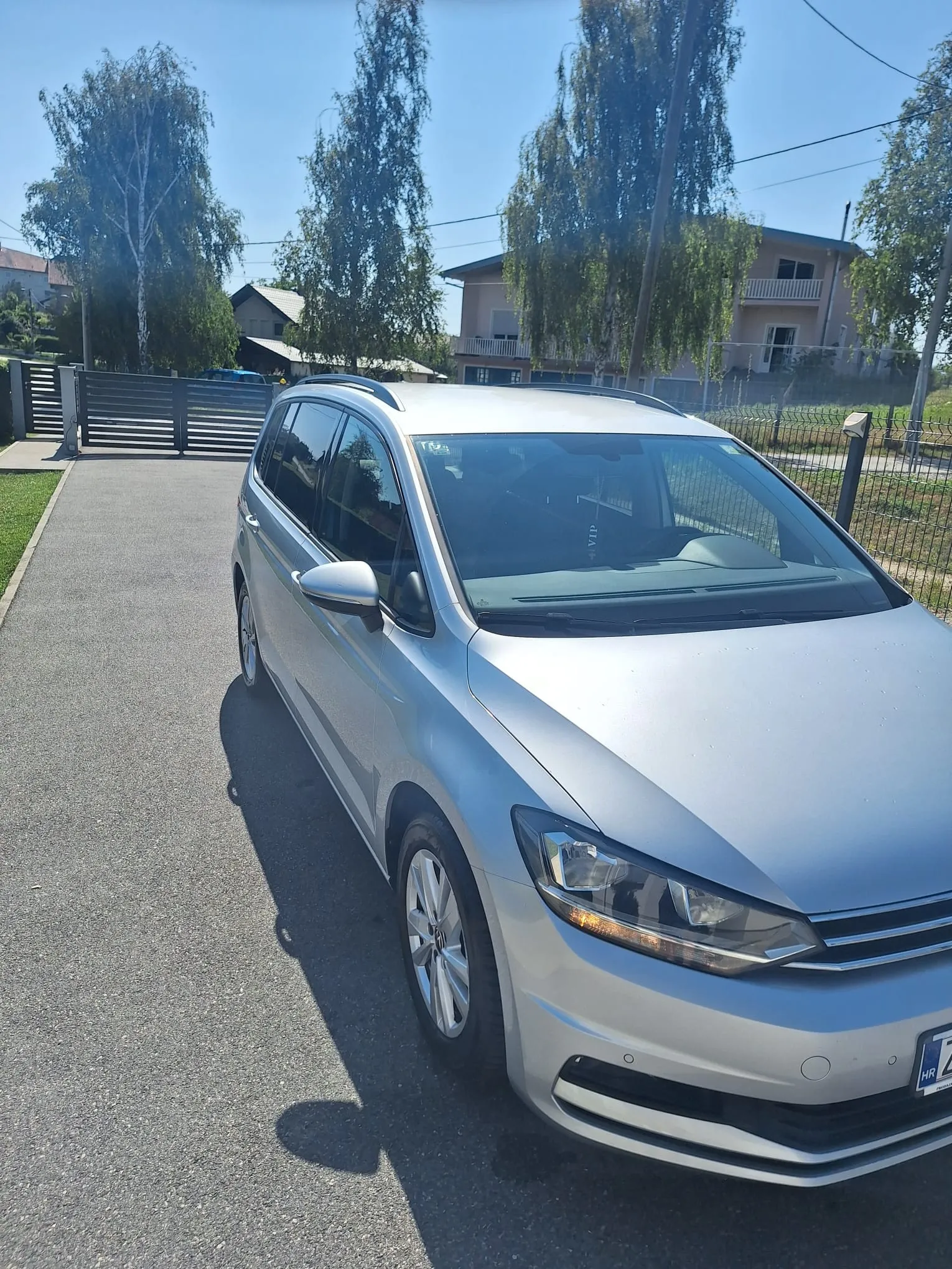 vw touran 2.0 tdi, dgs, 2020g, top stanje!!! - slika 4