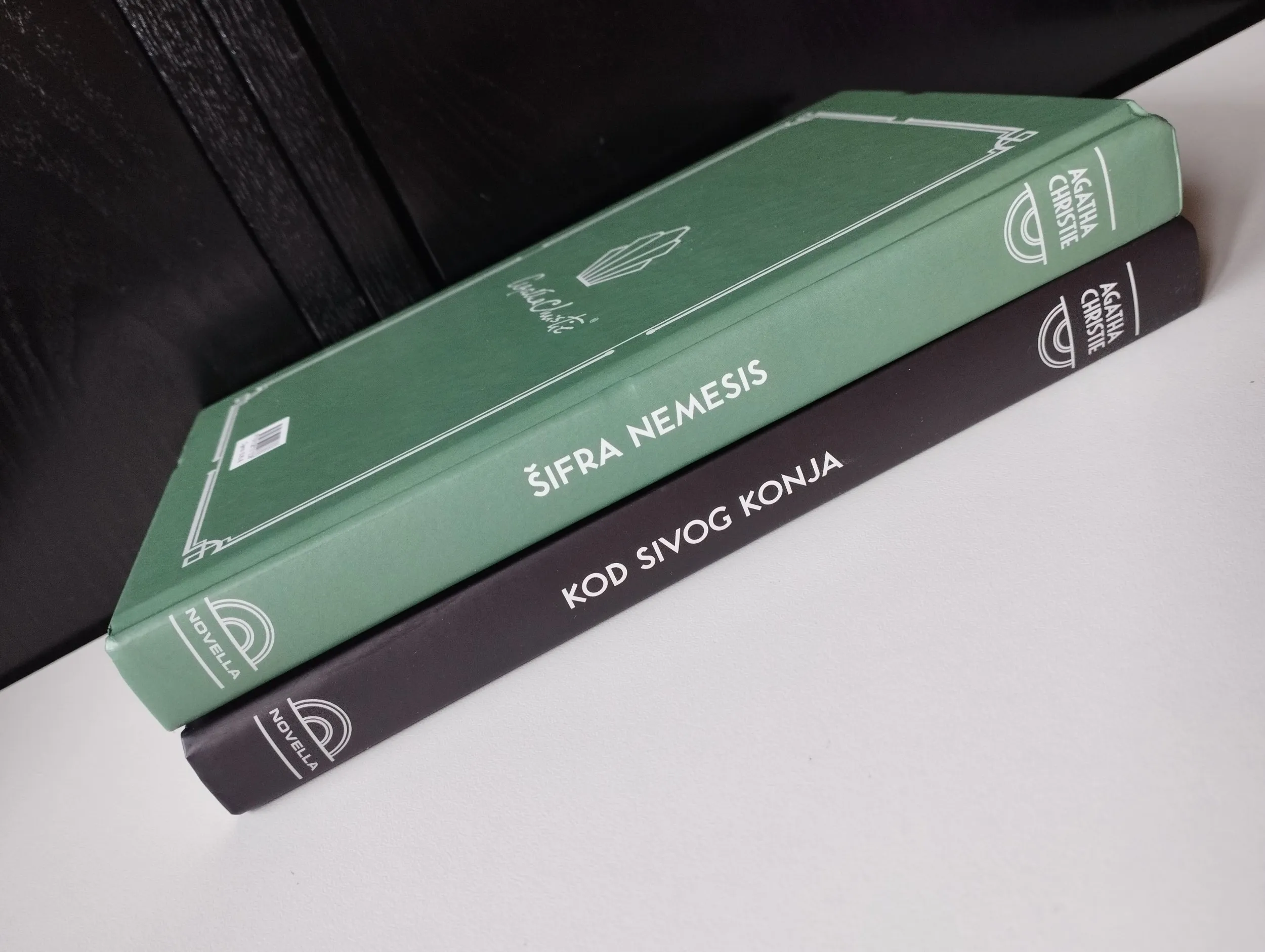 agatha christie - šifra nemesis, kod sivog konja - slika 3
