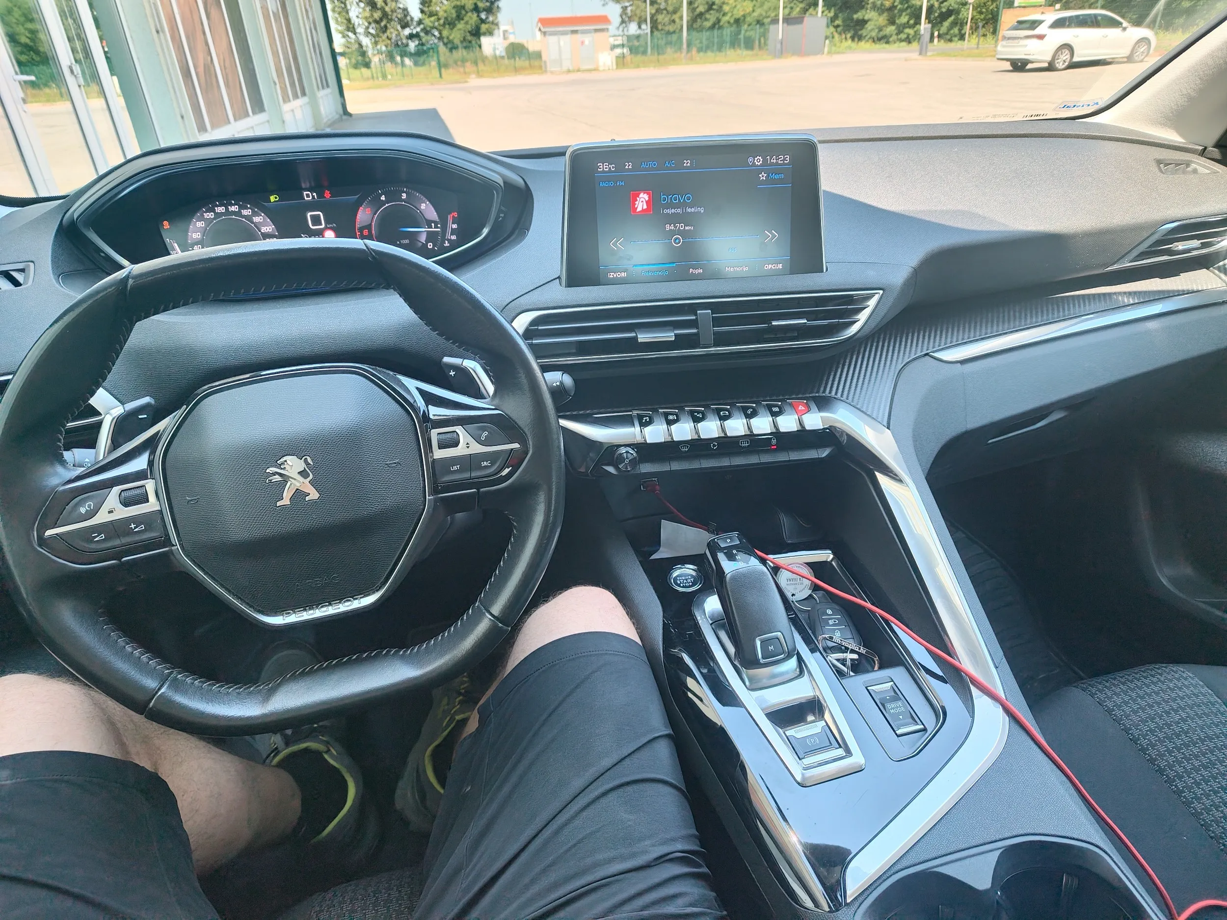 peugeot 5008 - slika 7