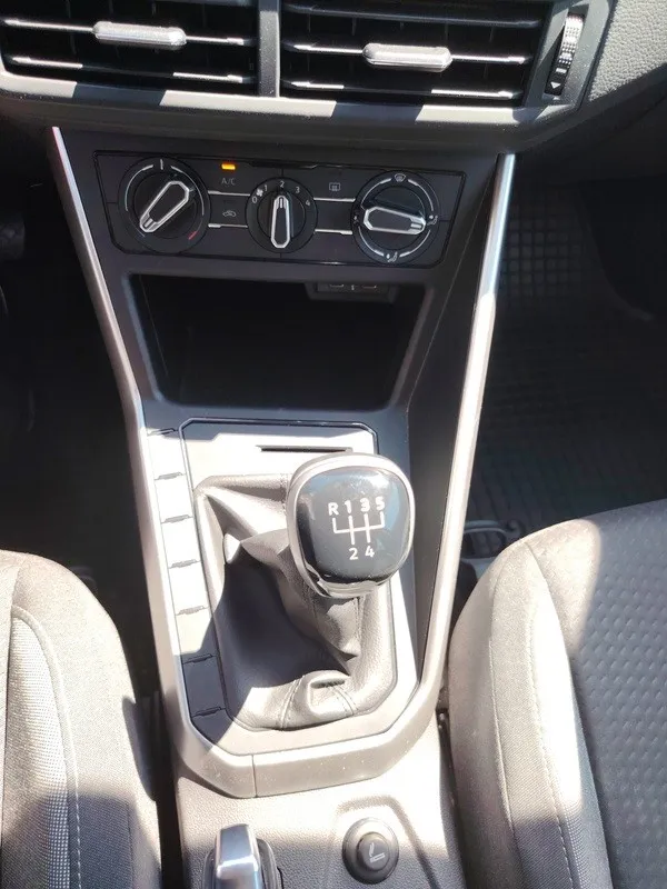 vw polo 1,0 tsi life **nije uvoz**1.vlasnik - slika 9