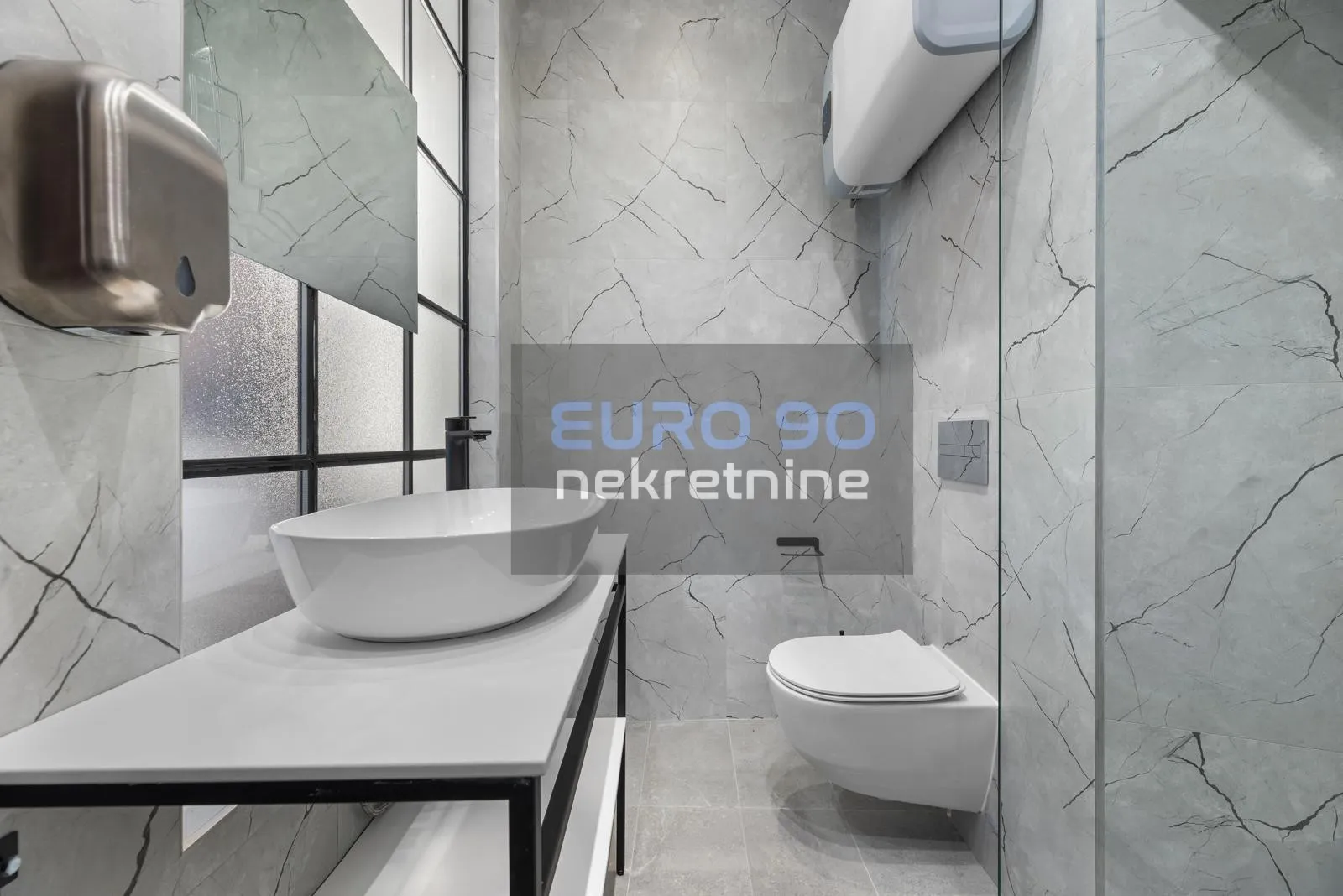 zadar /poluotok-stan s dva apartmana na top lokaciji, 69 m2,2.kat!!! - slika 27