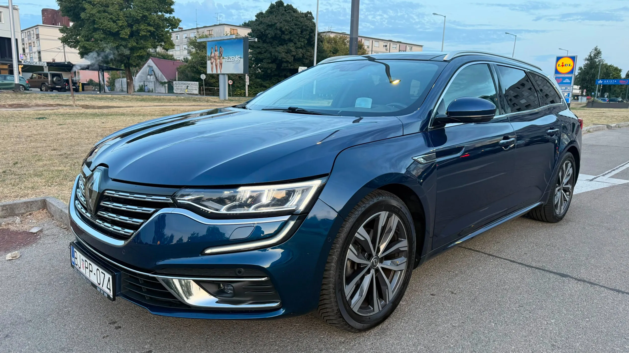 renault talisman grandtour 1,3tce, intens,u pdv-u, panorama, top - slika 3