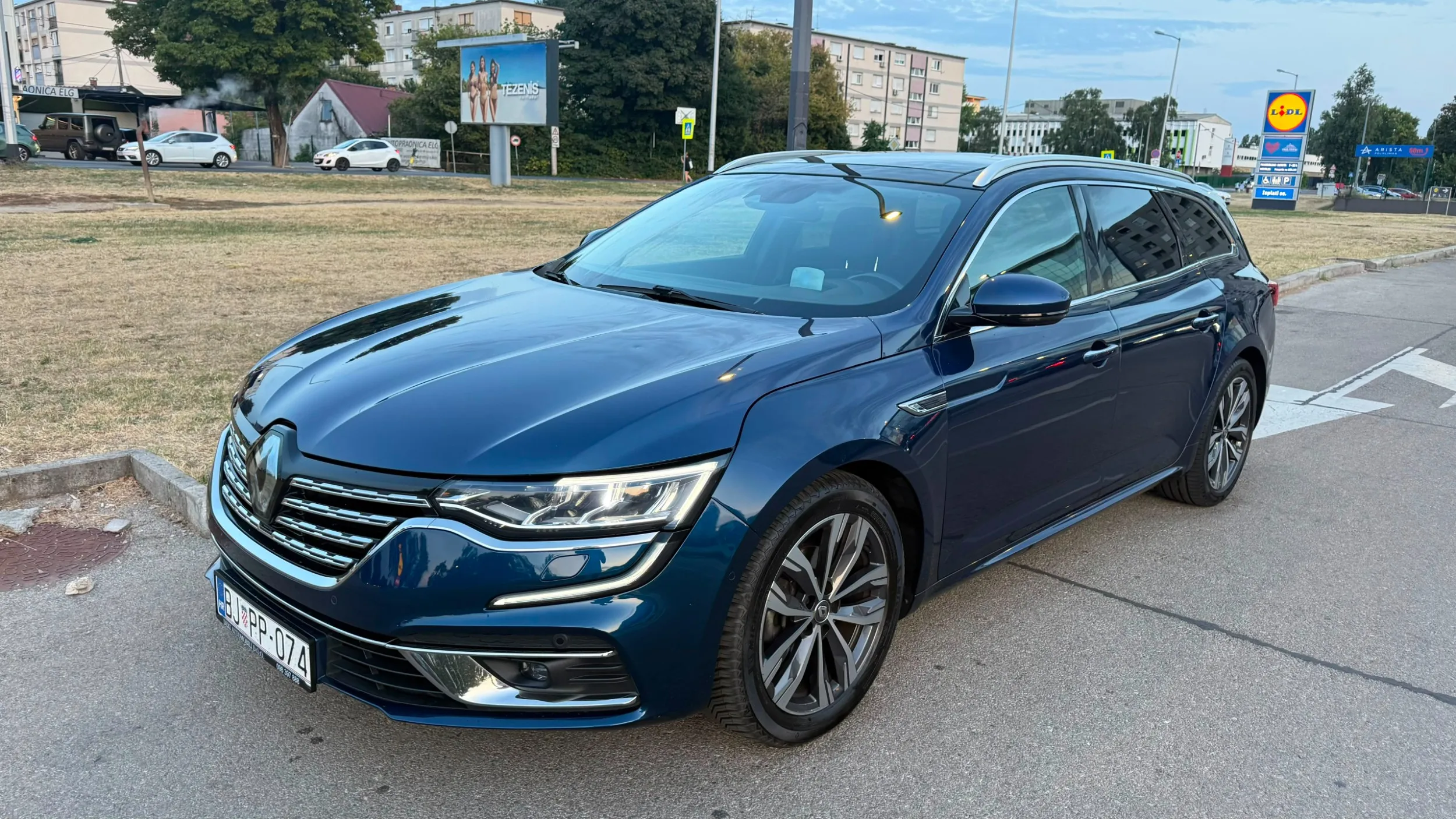 renault talisman grandtour 1,3tce, intens,u pdv-u, panorama, top - slika 4