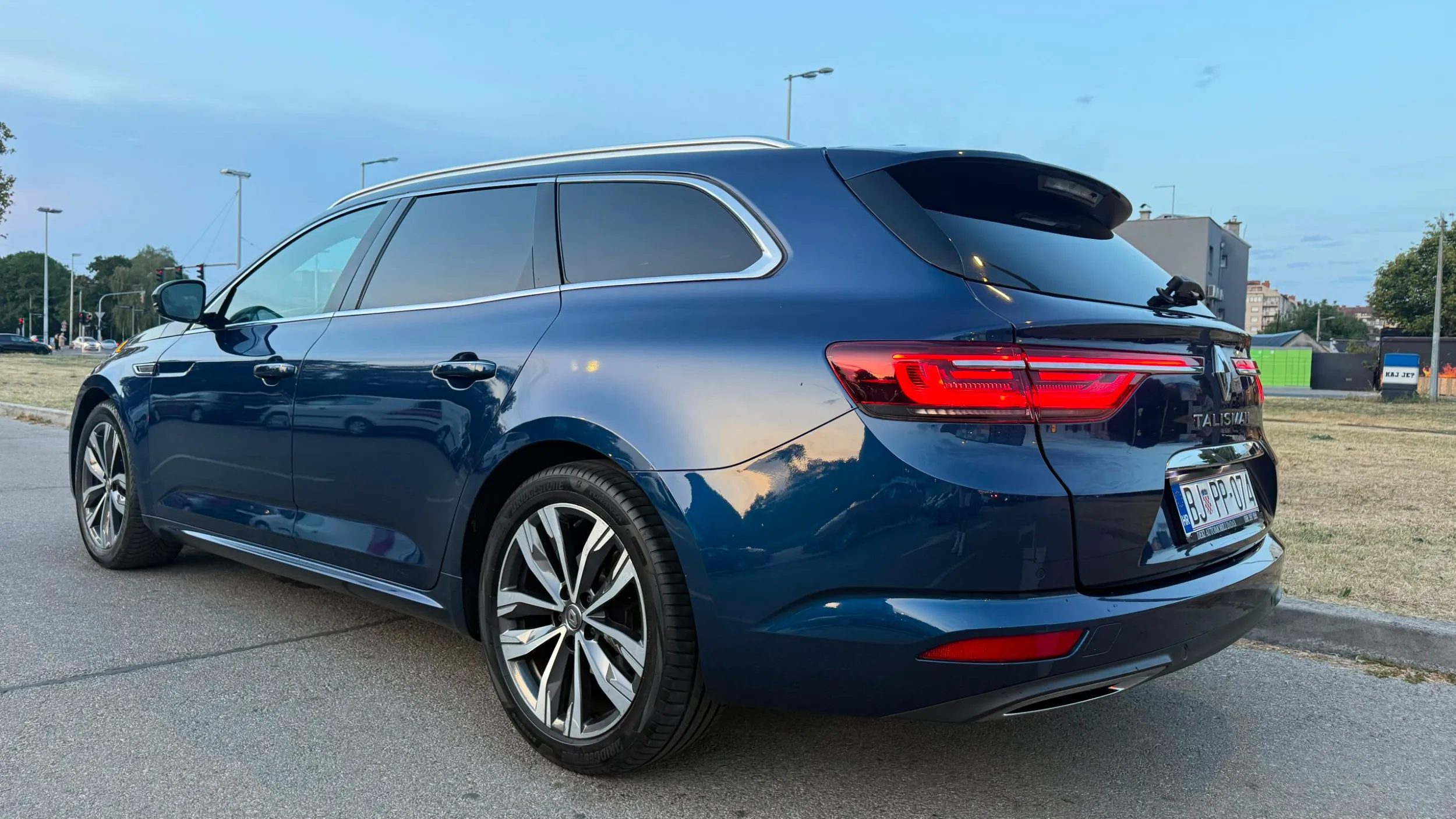 renault talisman grandtour 1,3tce, intens,u pdv-u, panorama, top - slika 6