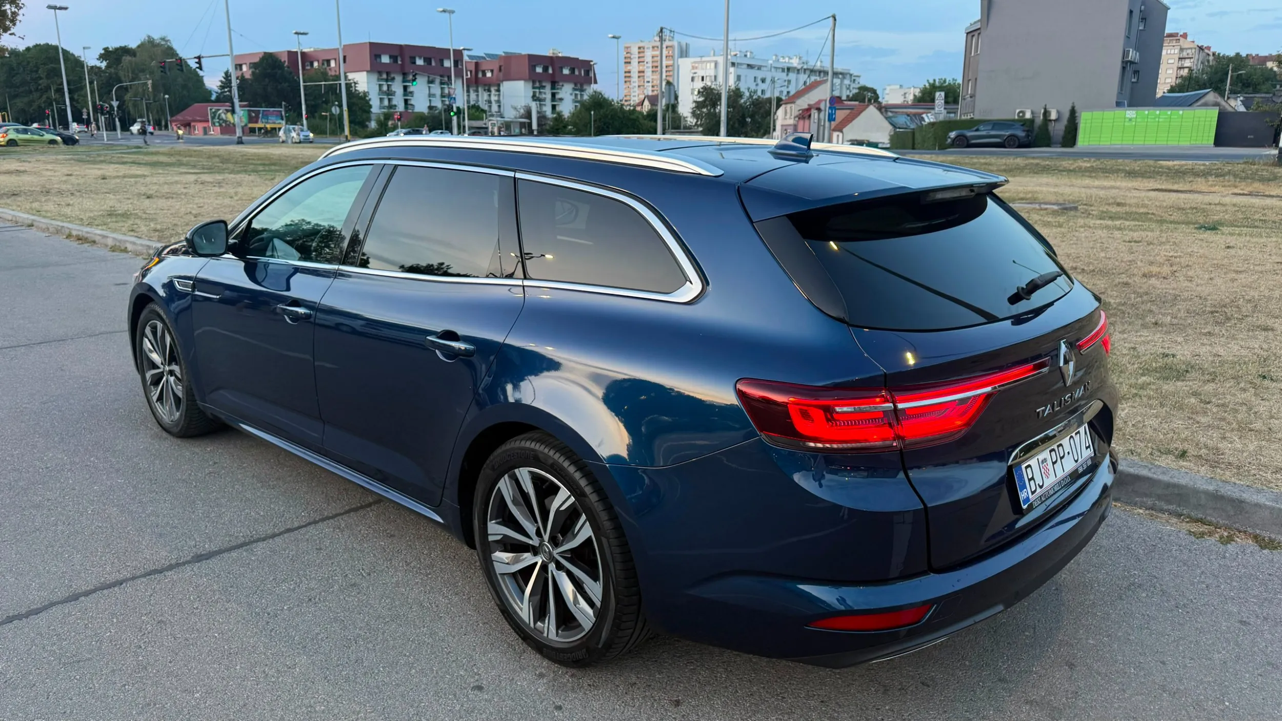 renault talisman grandtour 1,3tce, intens,u pdv-u, panorama, top - slika 7