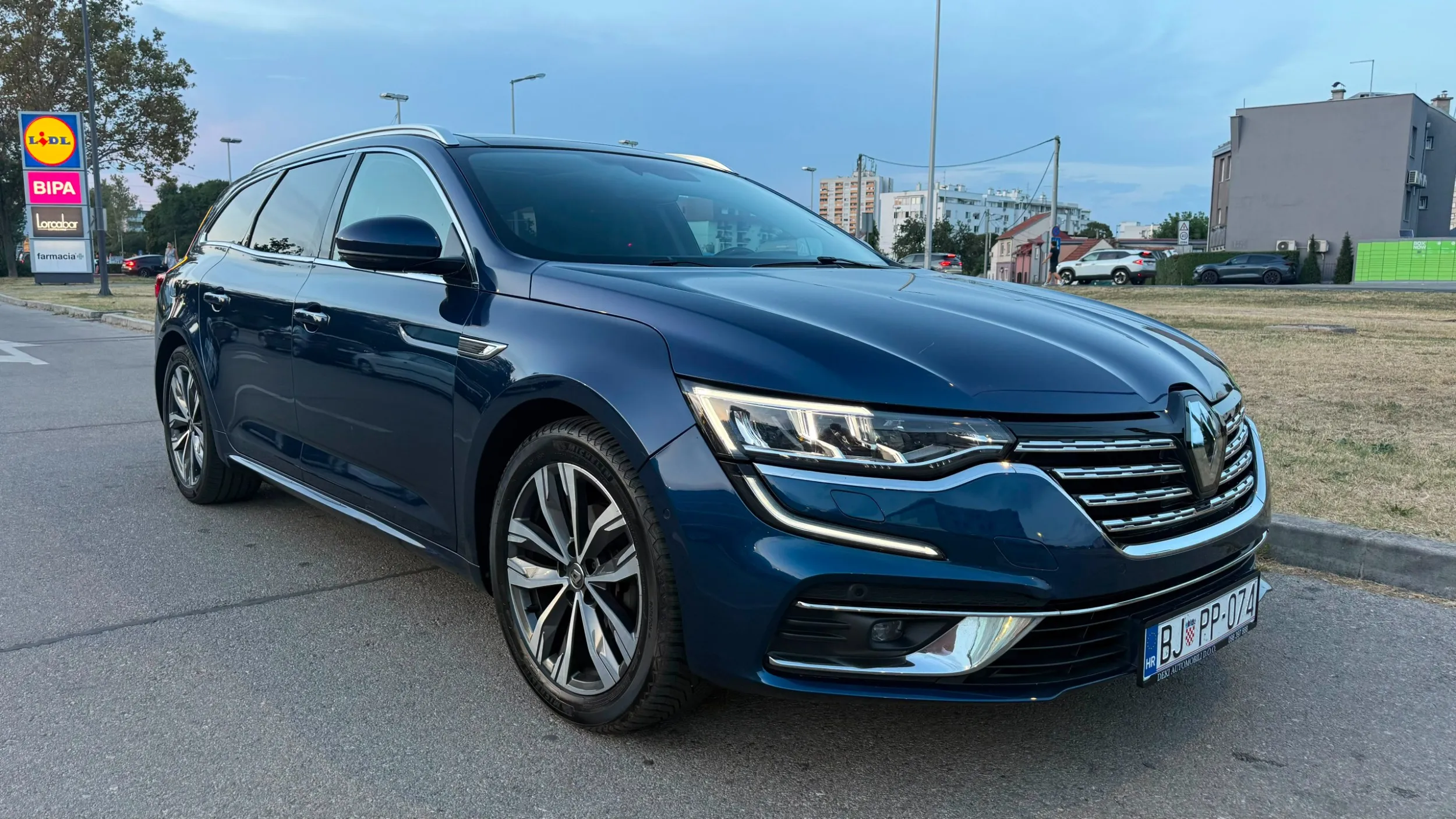 renault talisman grandtour 1,3tce, intens,u pdv-u, panorama, top - slika 8