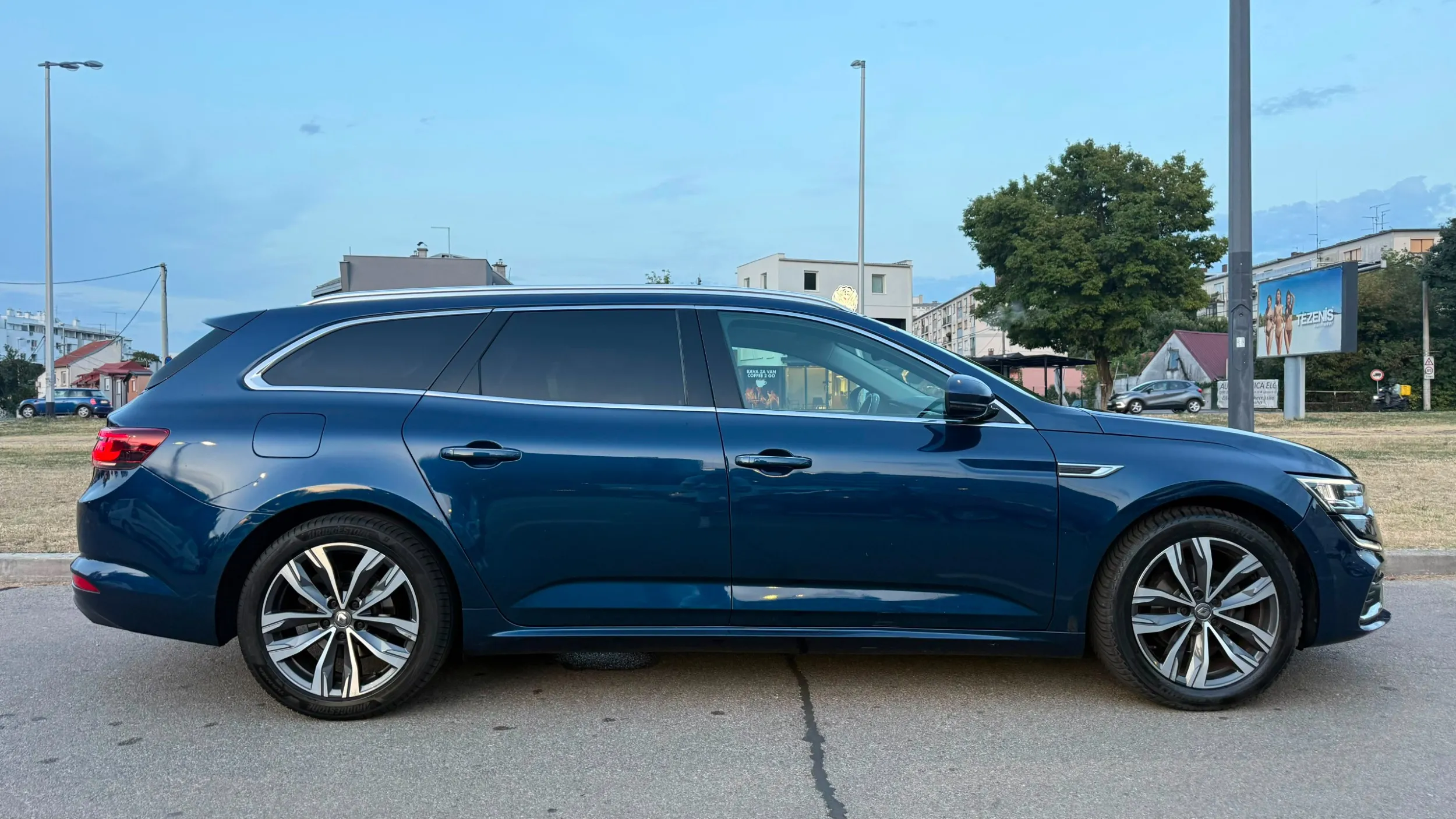 renault talisman grandtour 1,3tce, intens,u pdv-u, panorama, top - slika 11