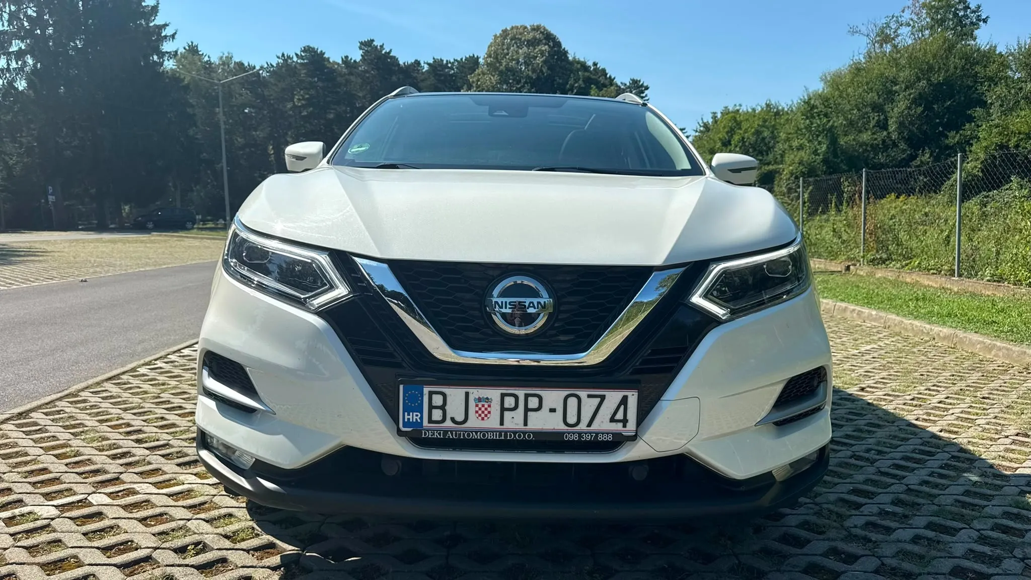 nissan qashqai 1,3 dig-t, tekna, automatik,panorama, ekstra stanje - slika 12